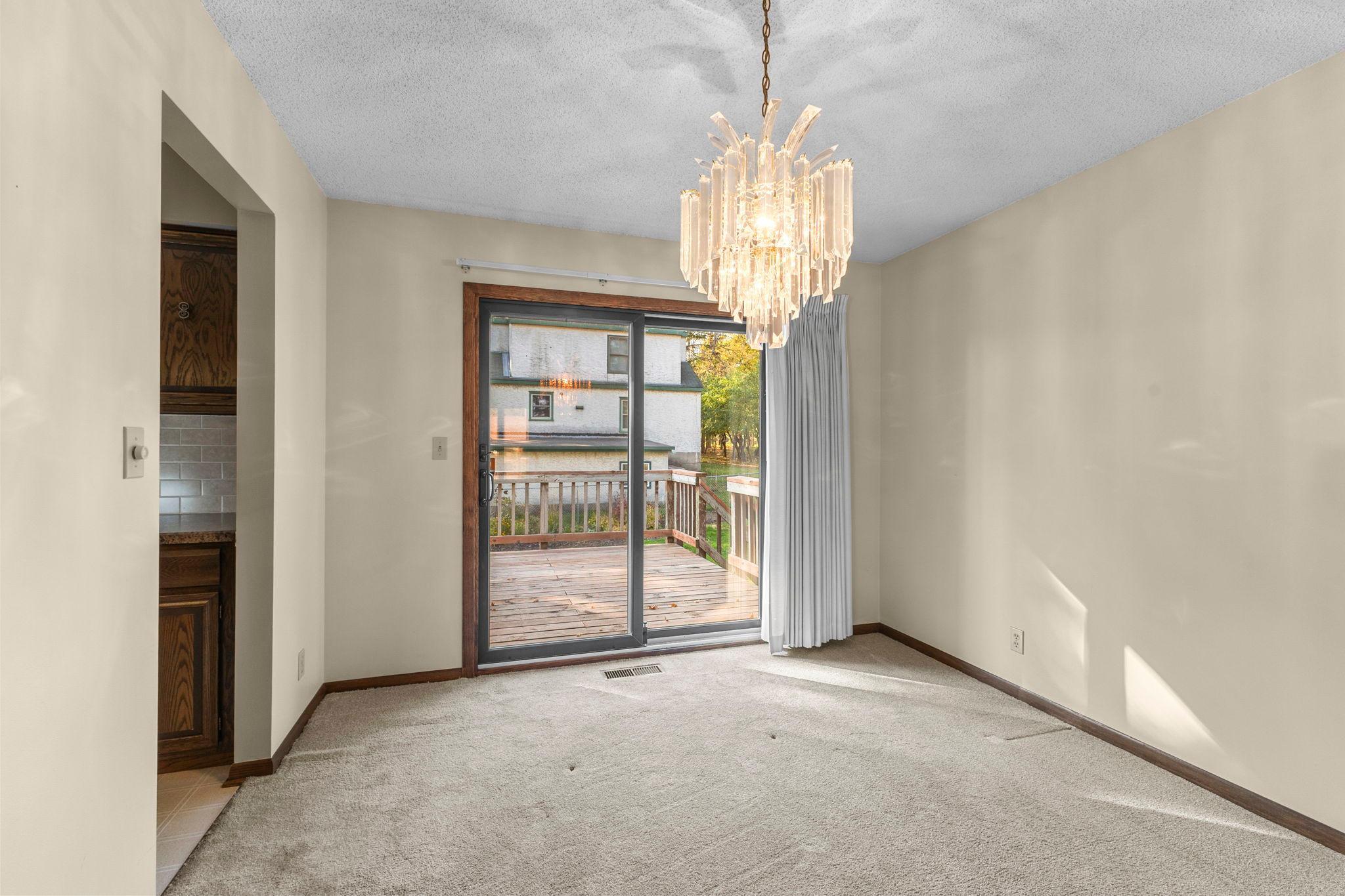 6733 Willow Lane Property Photo 15
