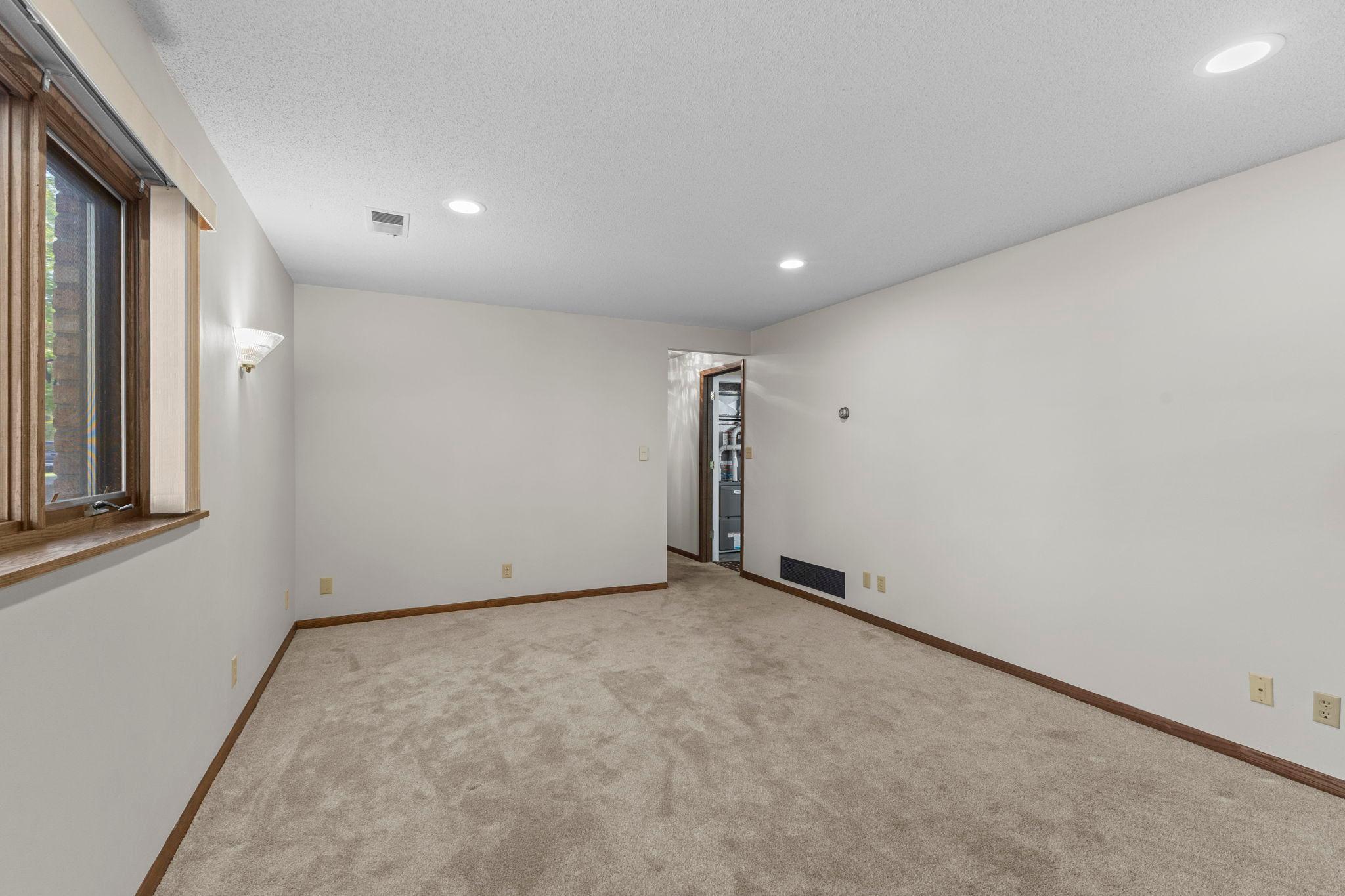 6733 Willow Lane Property Photo 33