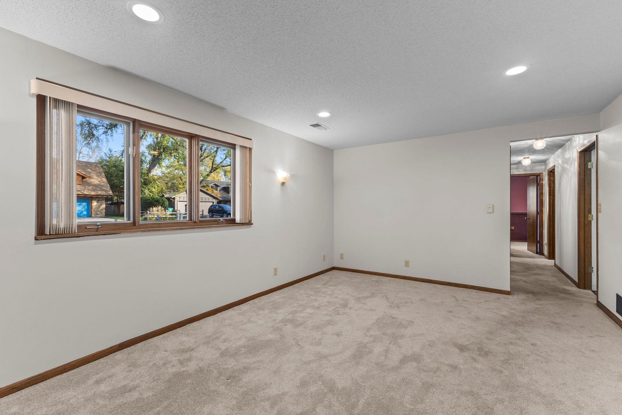 6733 Willow Lane Property Photo 34