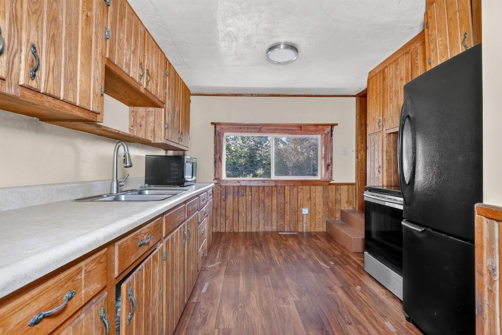 35455 Freestone Road Property Photo 9