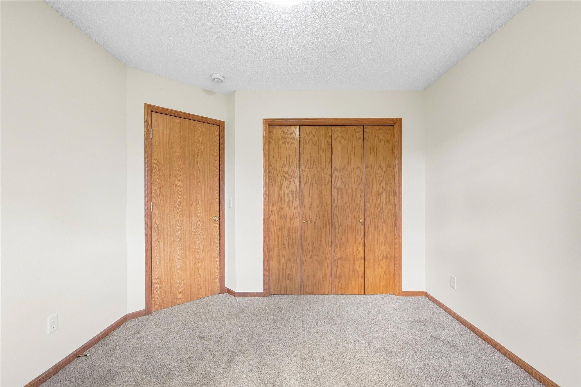 342 Parkview Lane S Property Photo 20