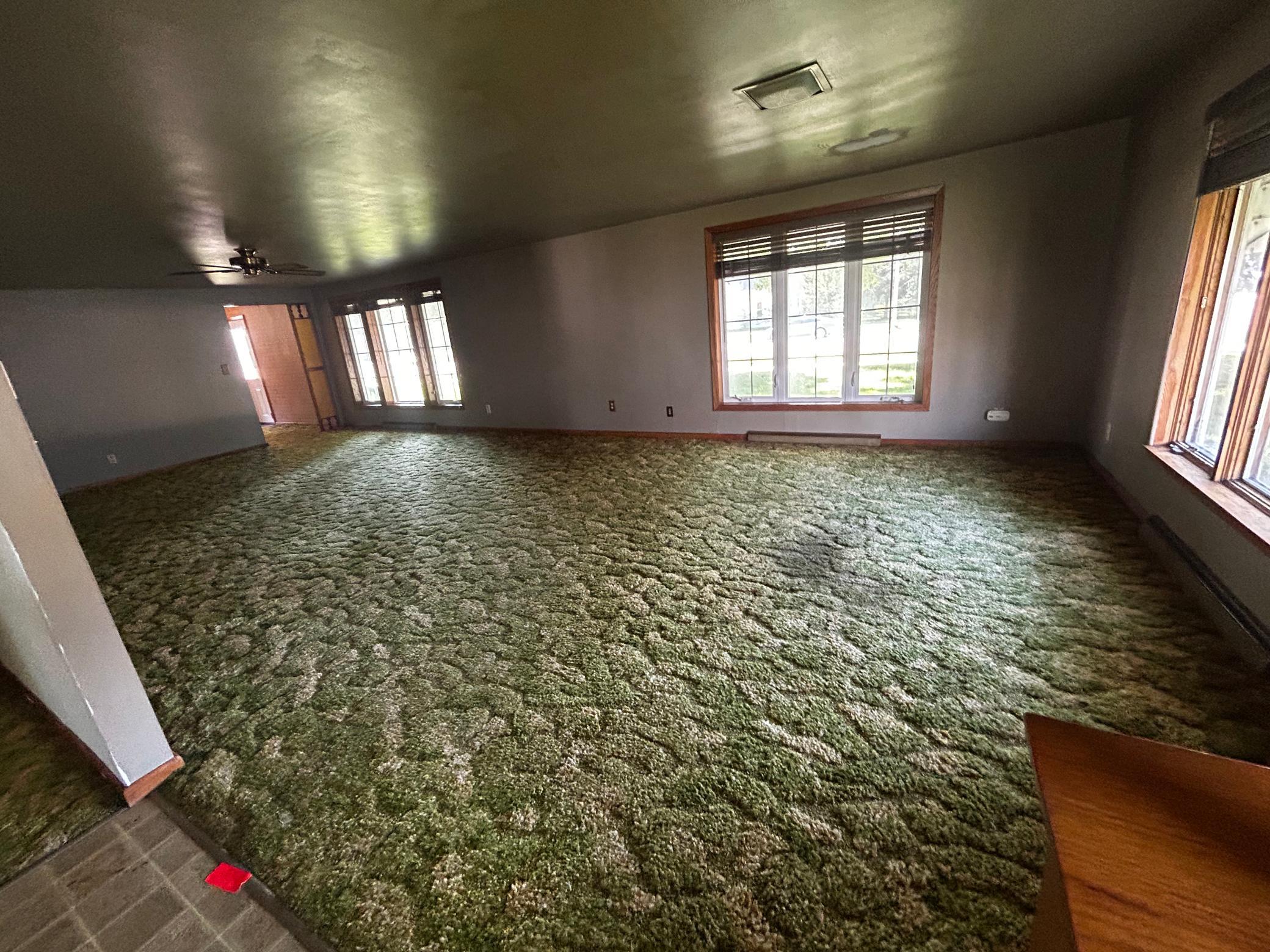 202 W Main Street Property Photo 2