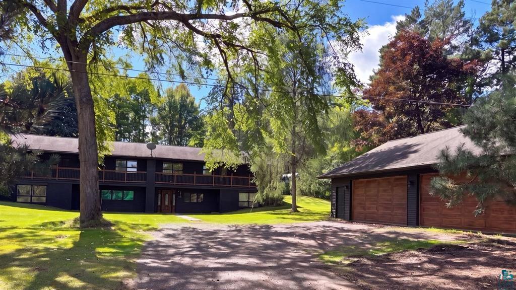 5758 Old Miller Trunk Highway Property Photo 1