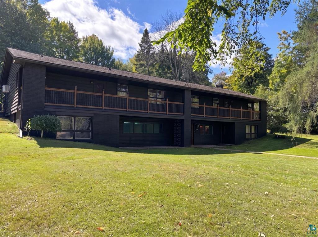 5758 Old Miller Trunk Highway Property Photo 3