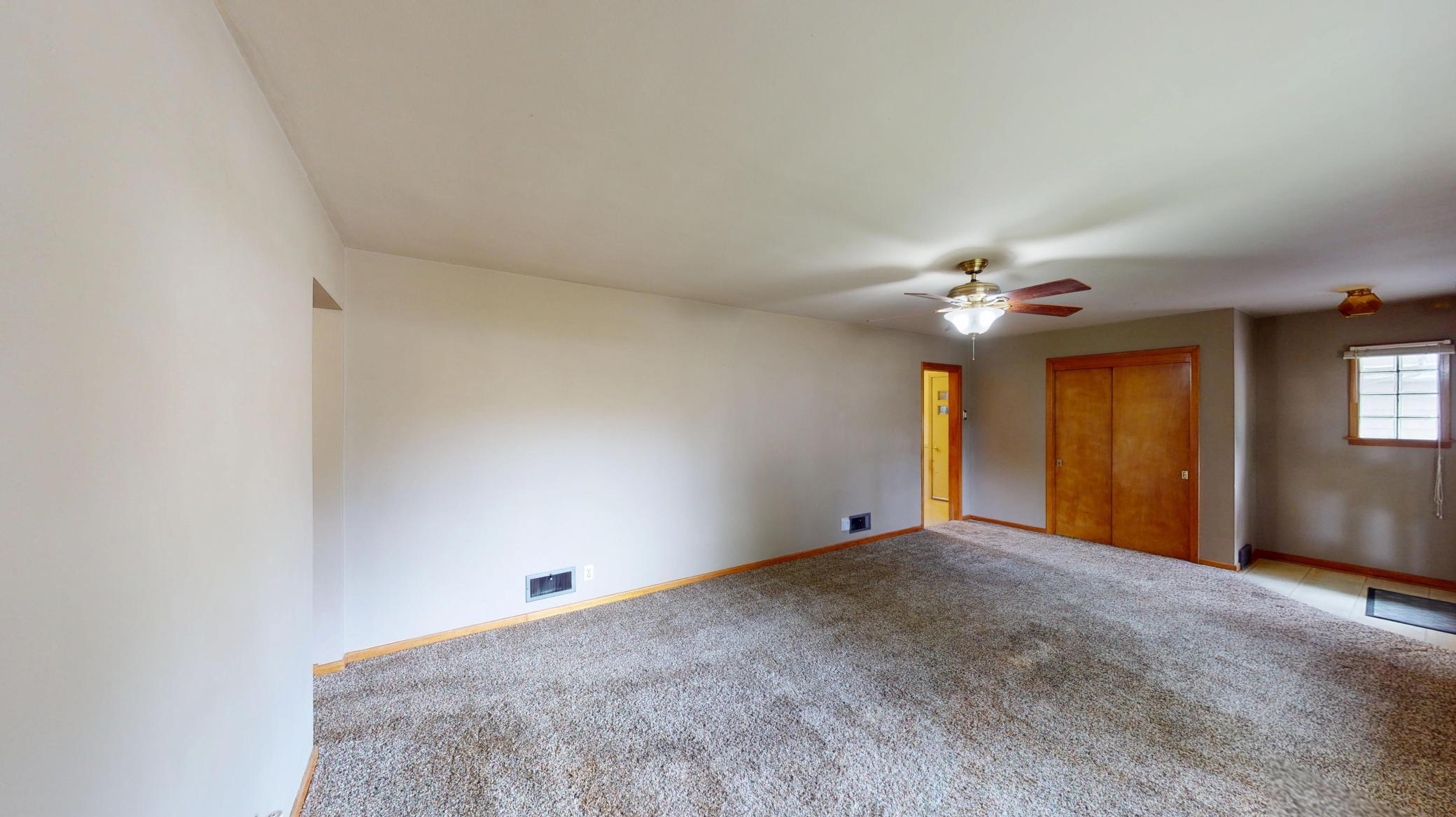 204 Fairview Drive Property Photo 4