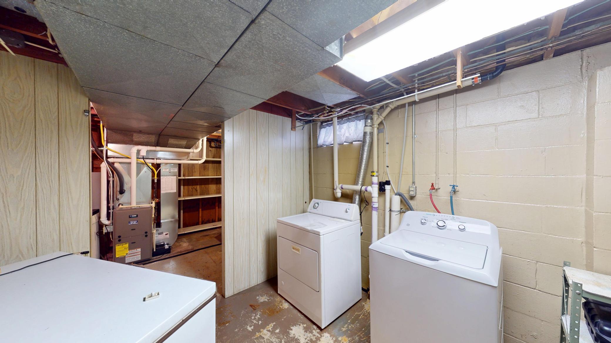 204 Fairview Drive Property Photo 29