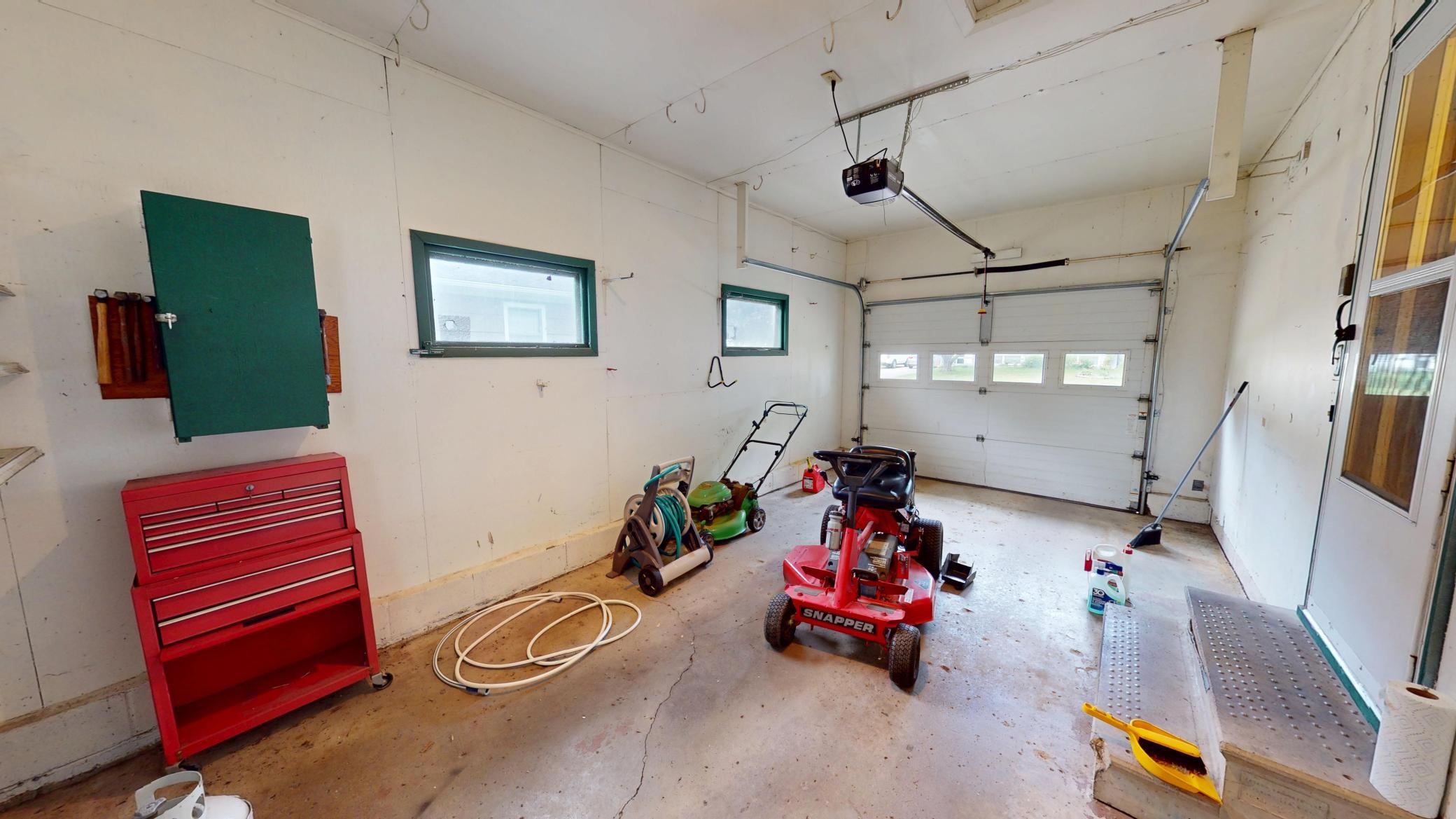 204 Fairview Drive Property Photo 33
