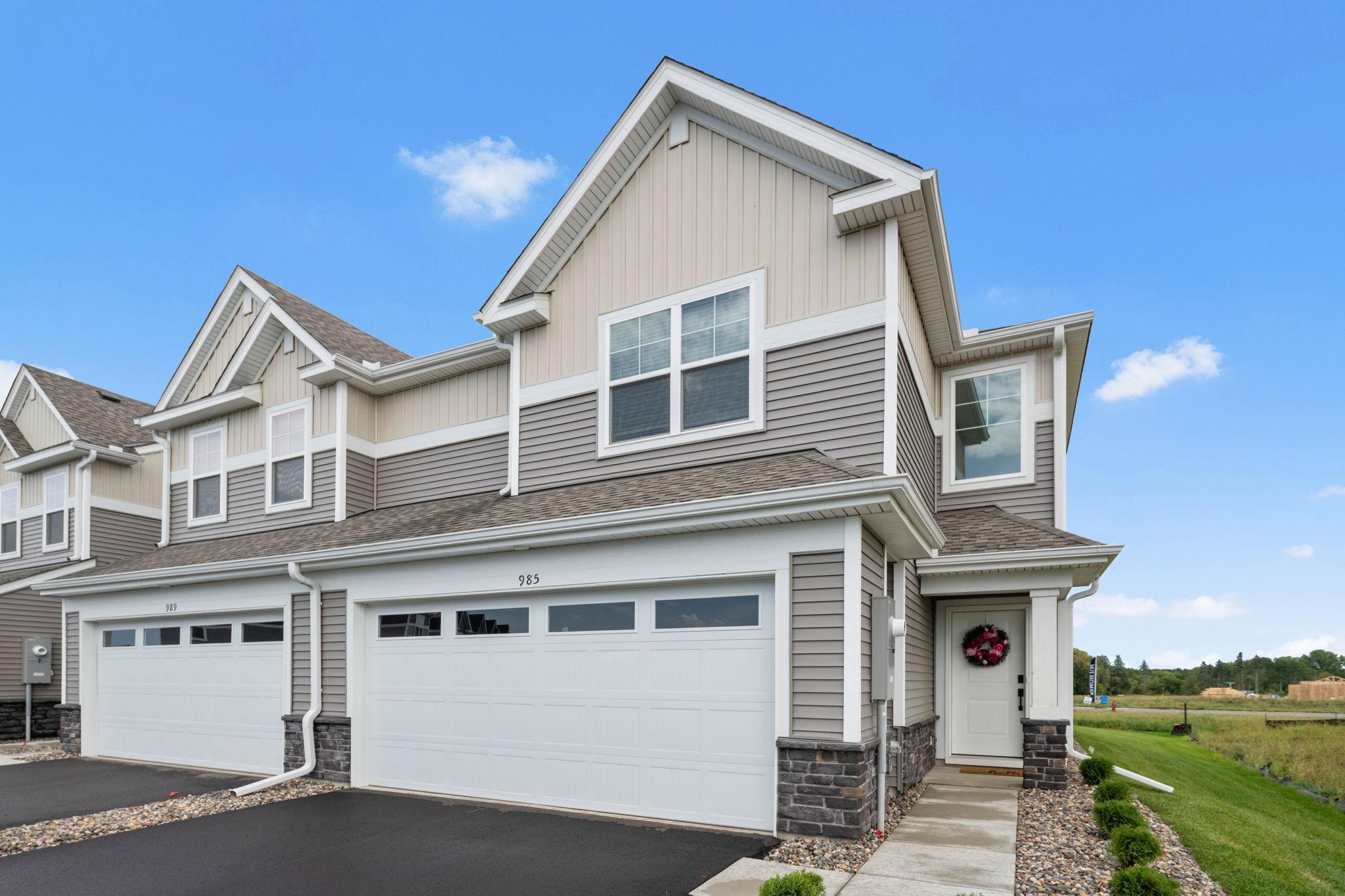 985 Annagaire Curv Property Photo 1