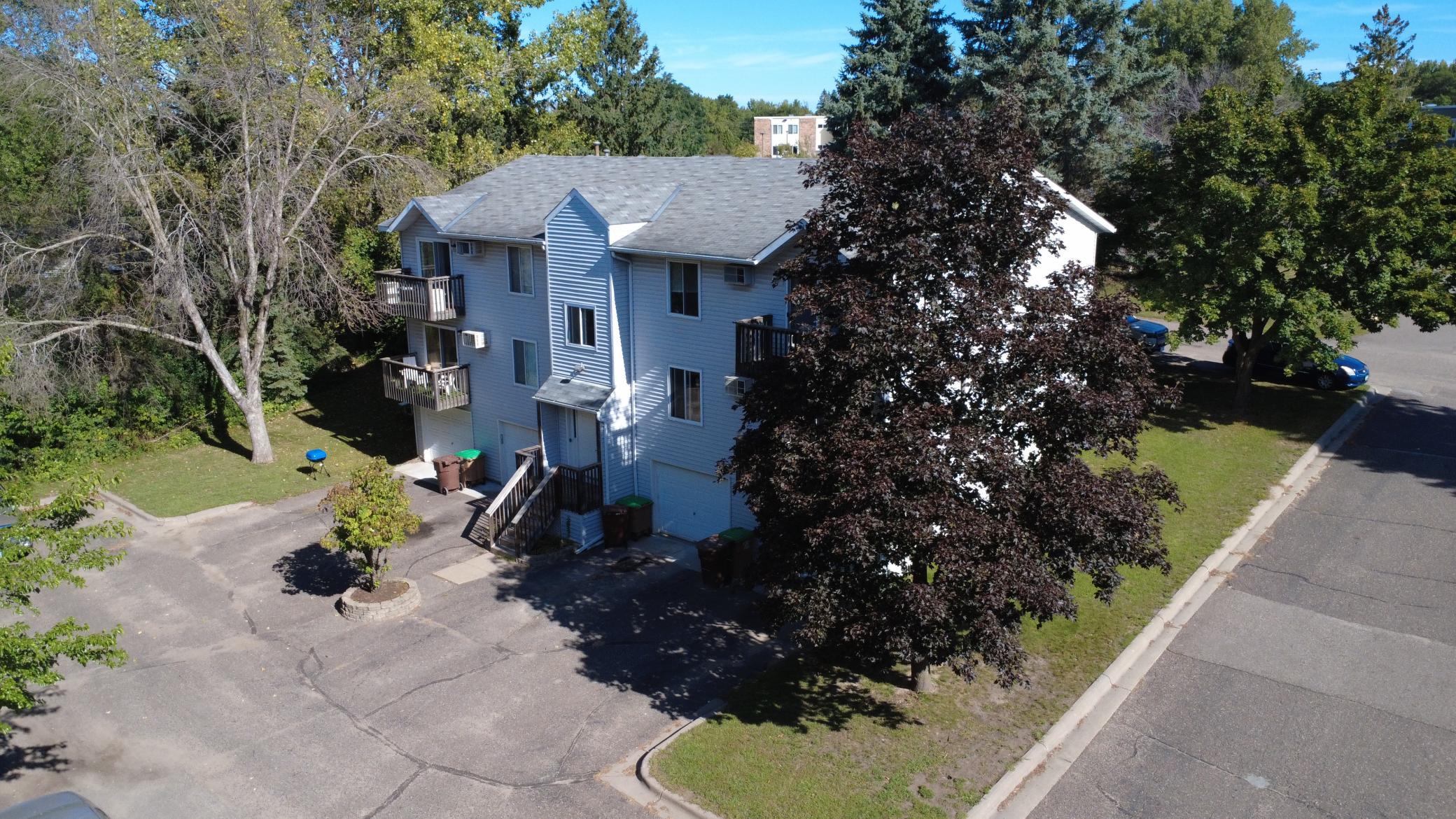 220 Hallam Avenue S Property Photo 1