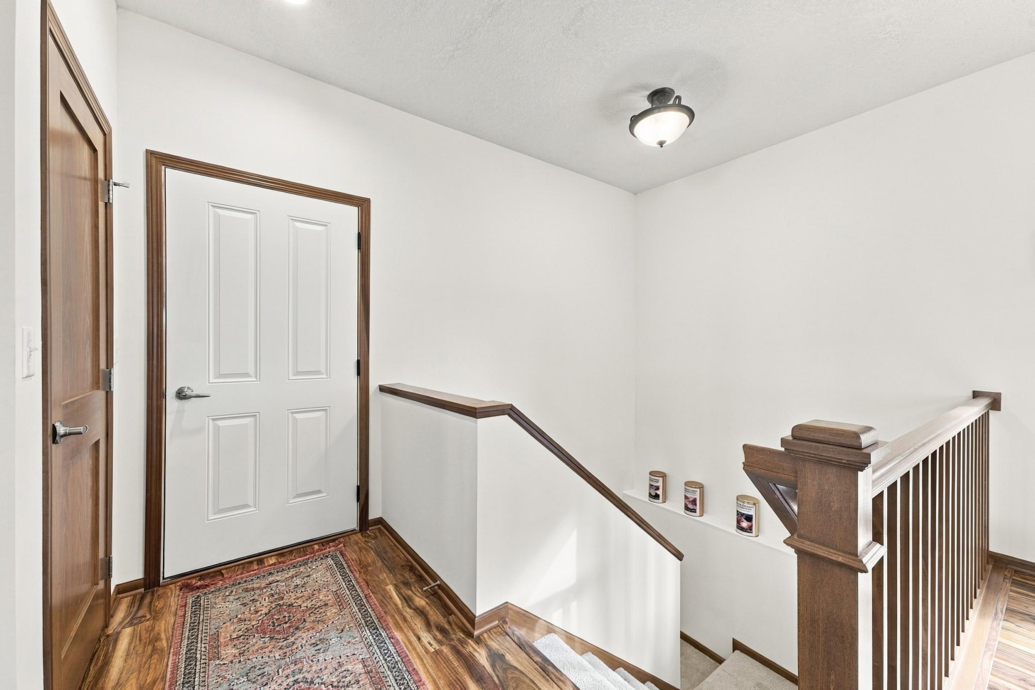 3806 Meadowview Way Property Photo 11