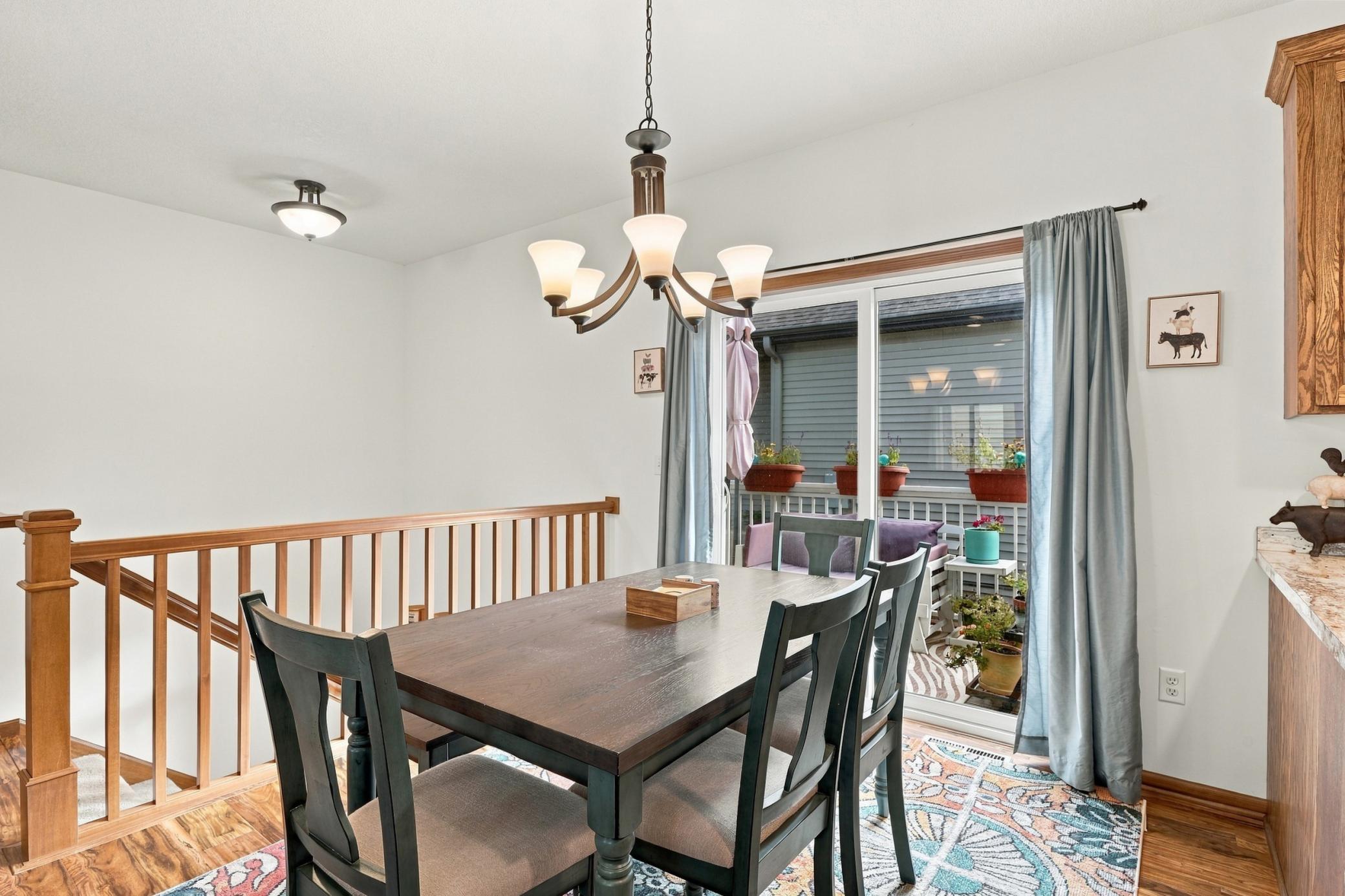 3806 Meadowview Way Property Photo 13