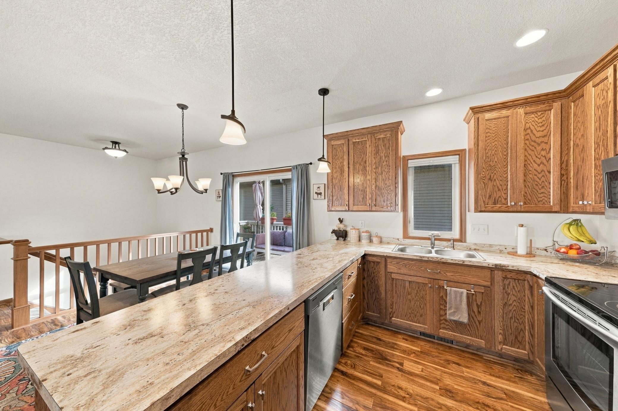 3806 Meadowview Way Property Photo 17