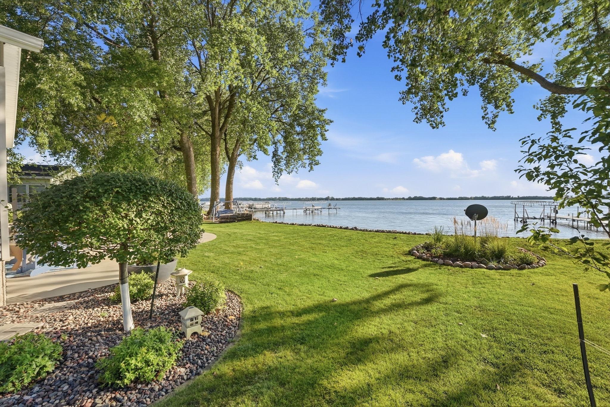14271 Breezy Point Road Property Photo 2
