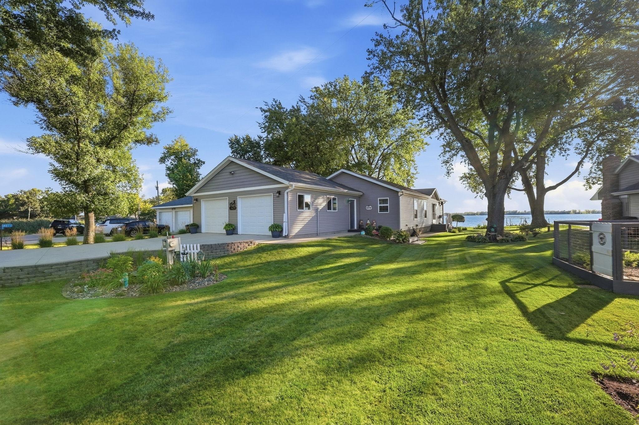 14271 Breezy Point Road Property Photo 3