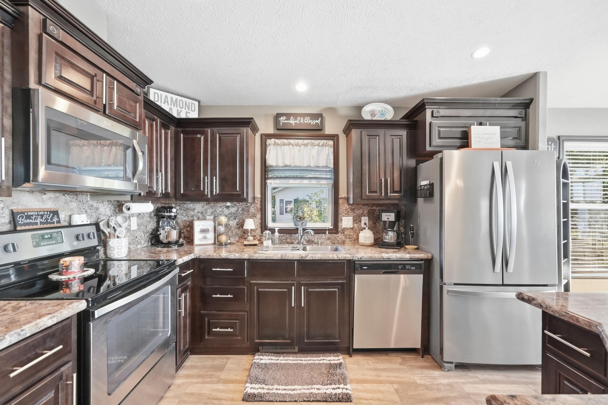 14271 Breezy Point Road Property Photo 6