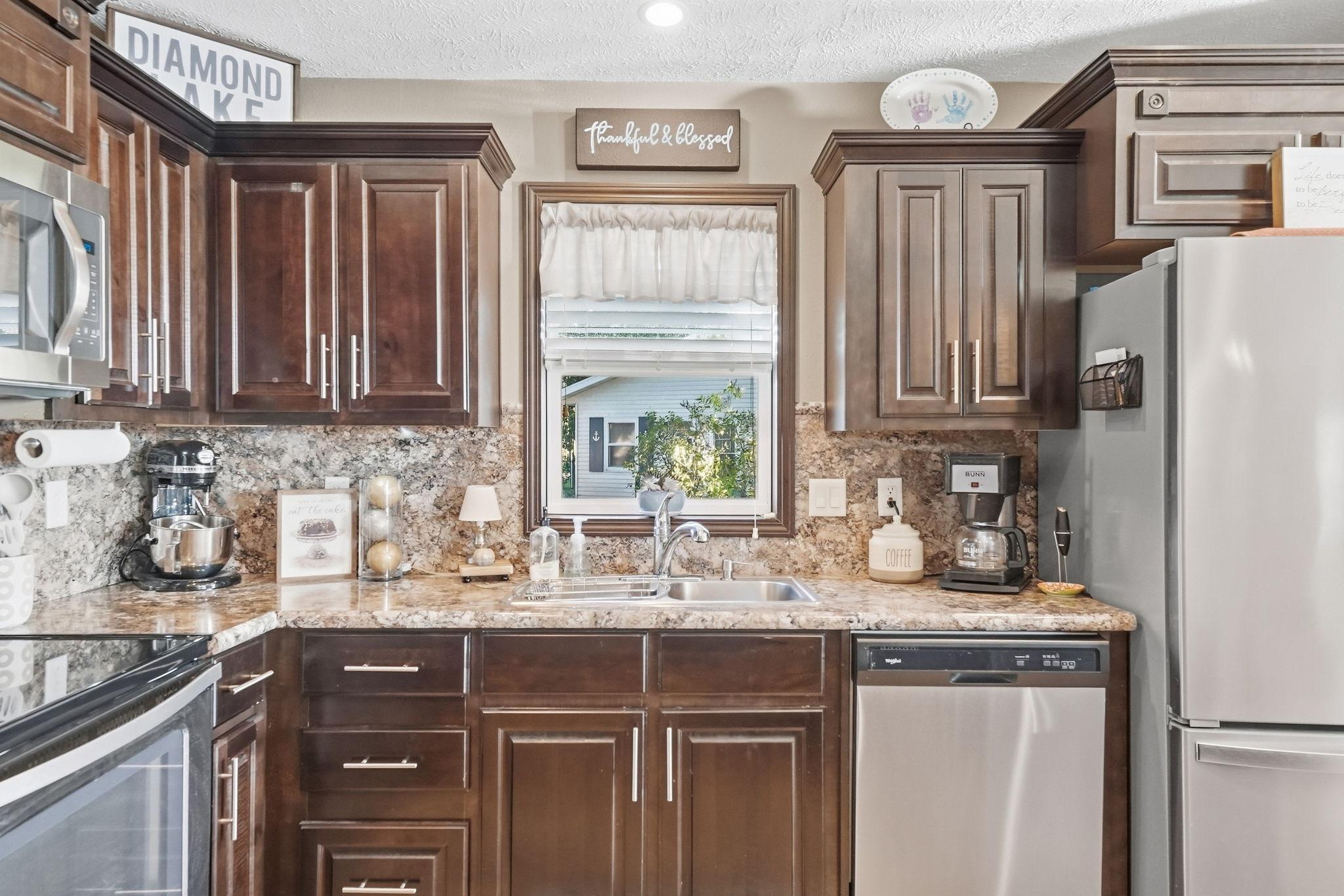 14271 Breezy Point Road Property Photo 7