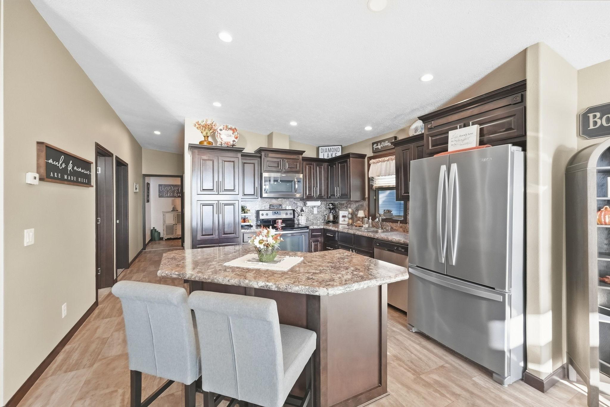 14271 Breezy Point Road Property Photo 11