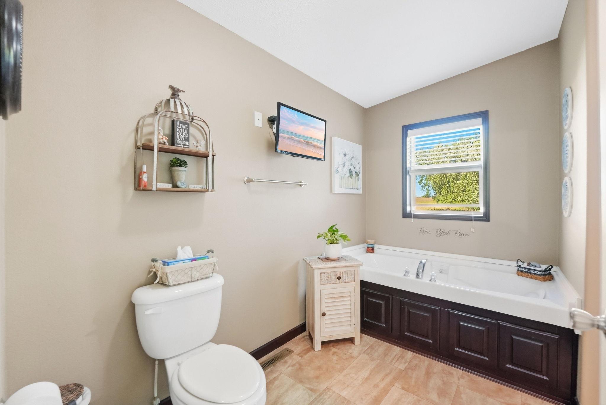14271 Breezy Point Road Property Photo 28