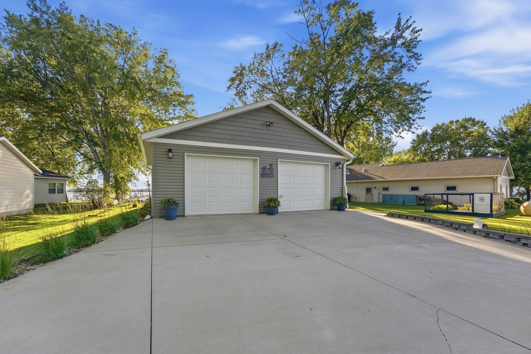 14271 Breezy Point Road Property Photo 37