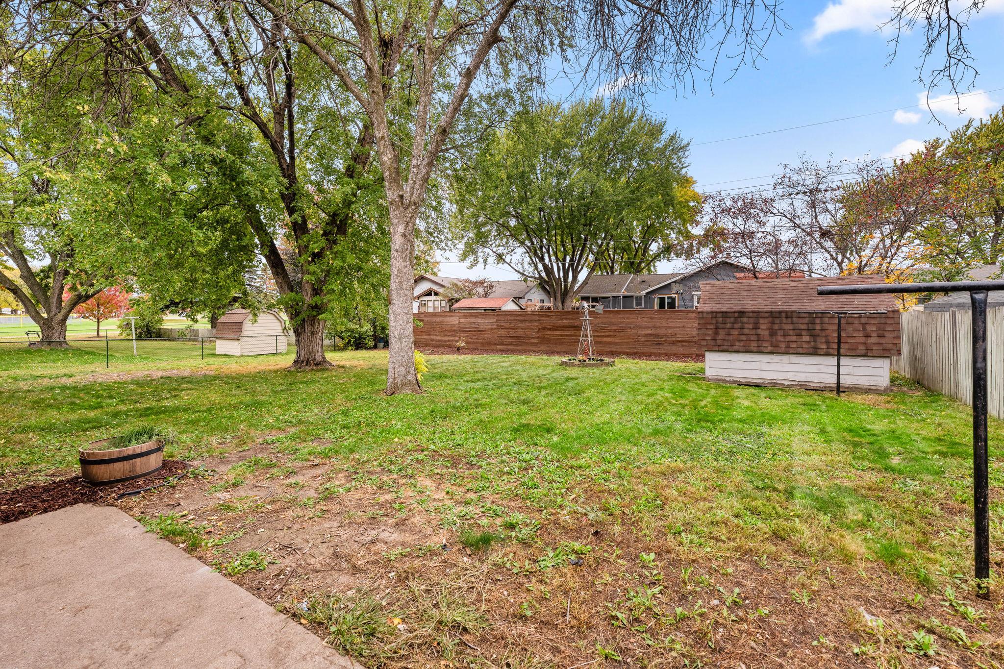 6607 Colfax Avenue N Property Photo 17