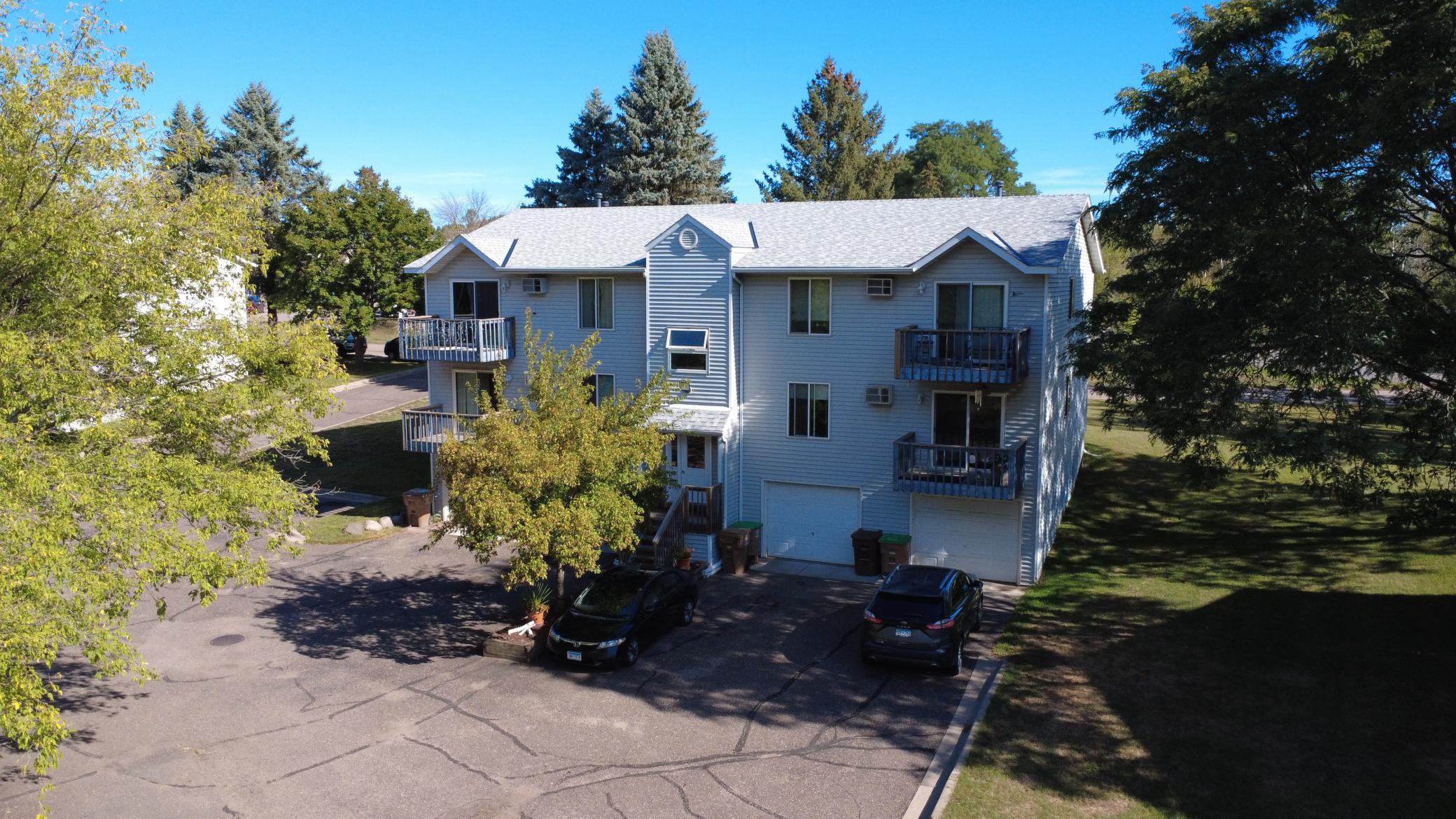 230 Hallam Avenue S Property Photo 1