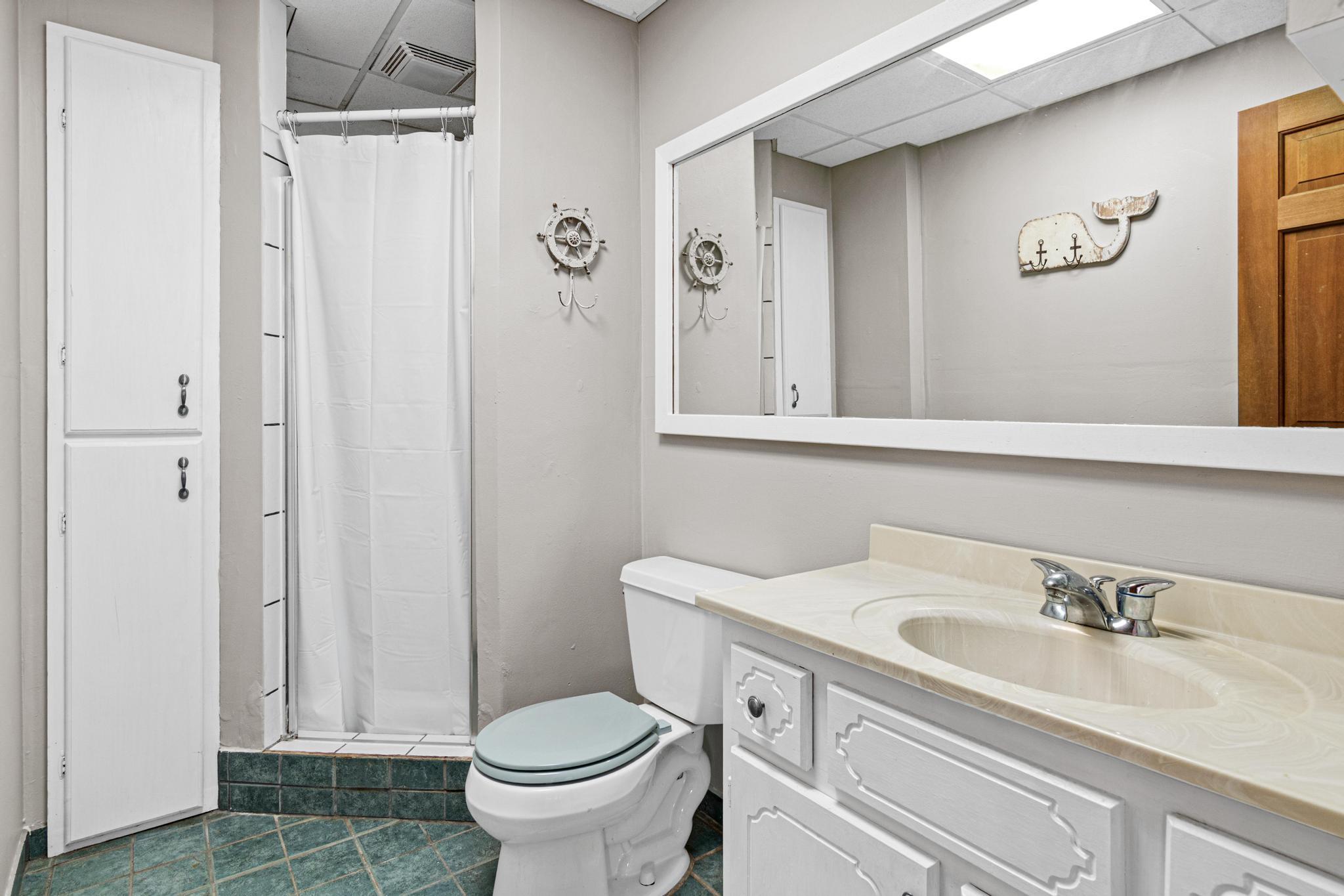 7720 Long Lake Road Property Photo 23