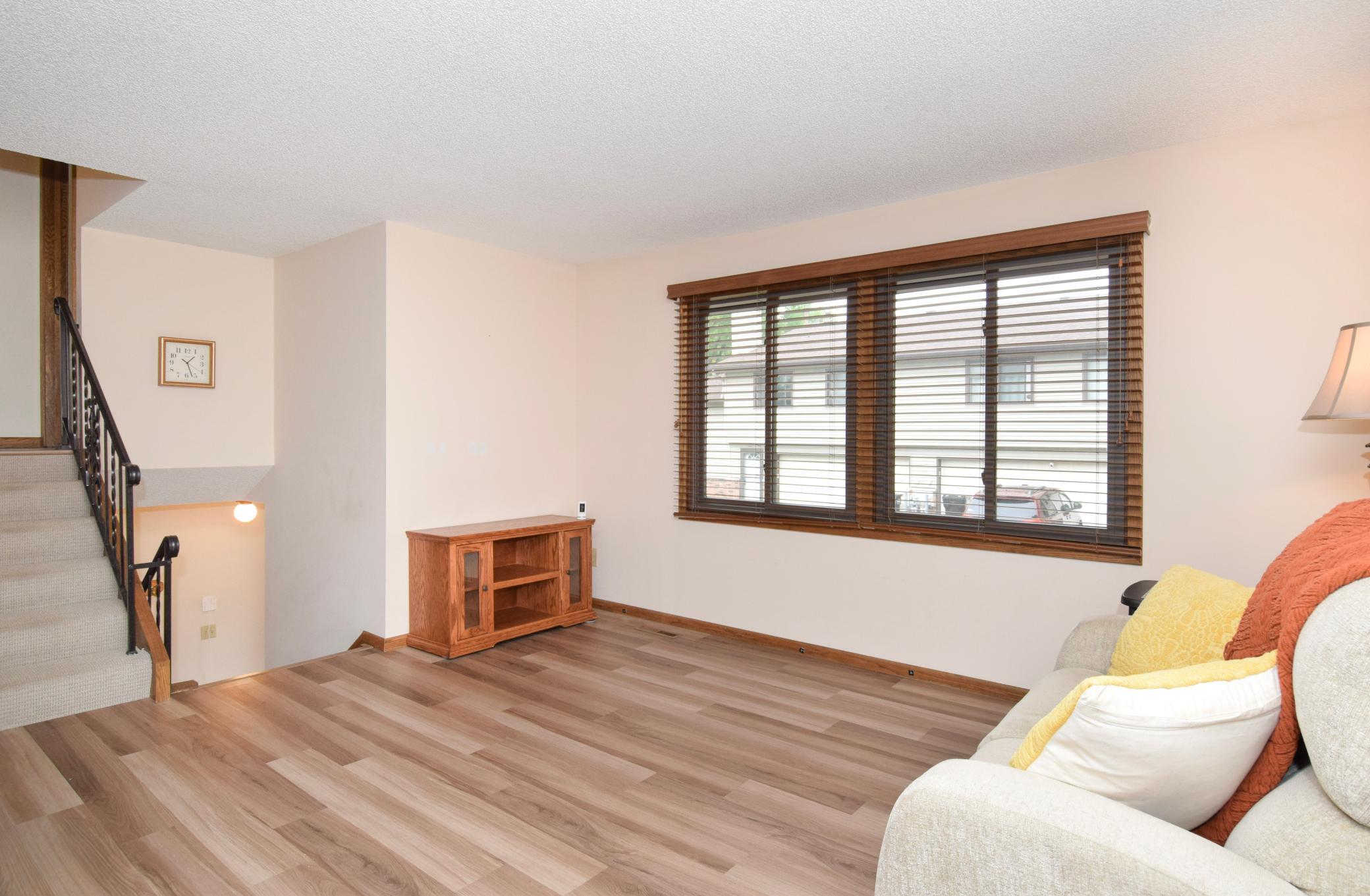 8724 N Maplebrook Circle Property Photo 10