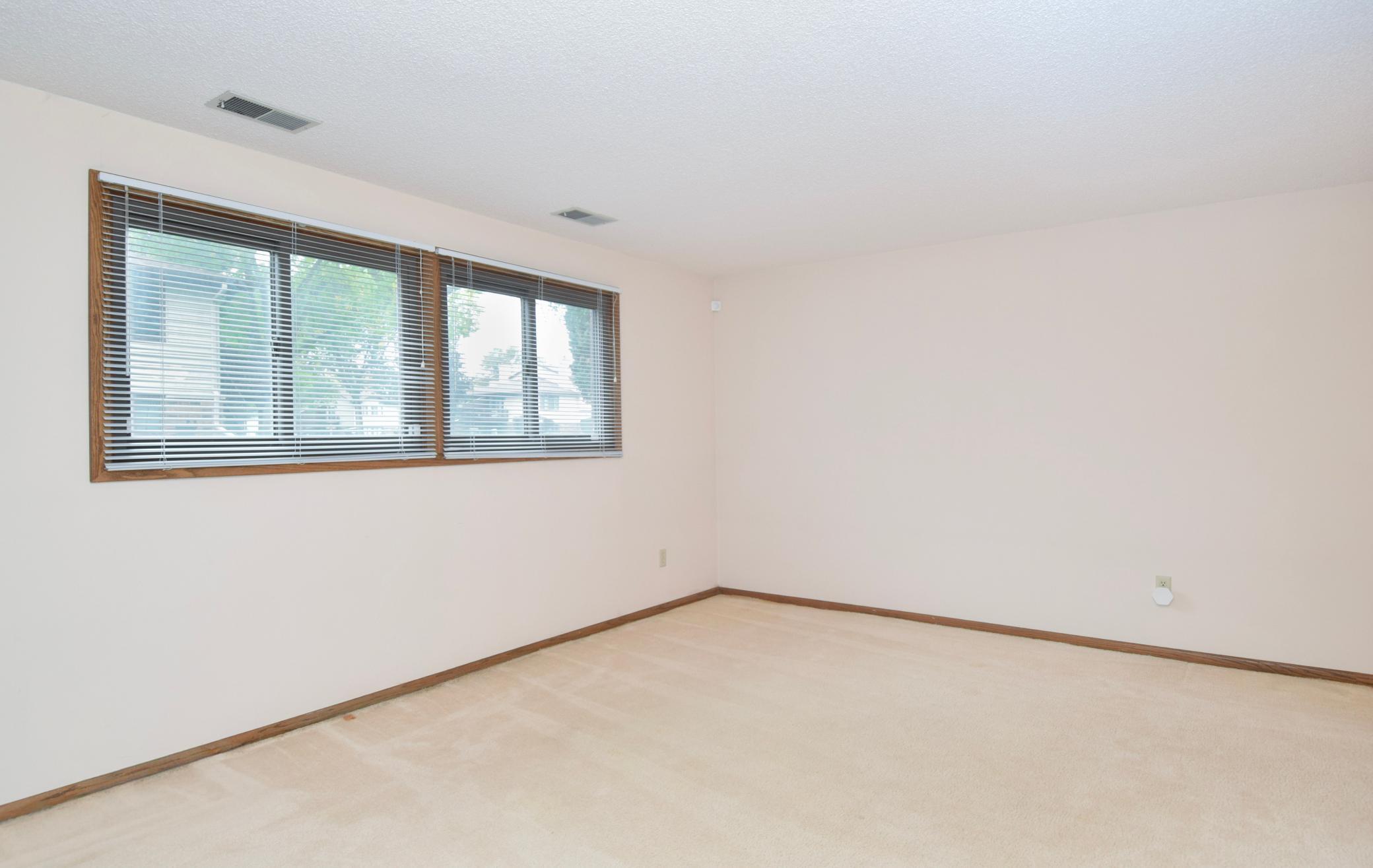 8724 N Maplebrook Circle Property Photo 20