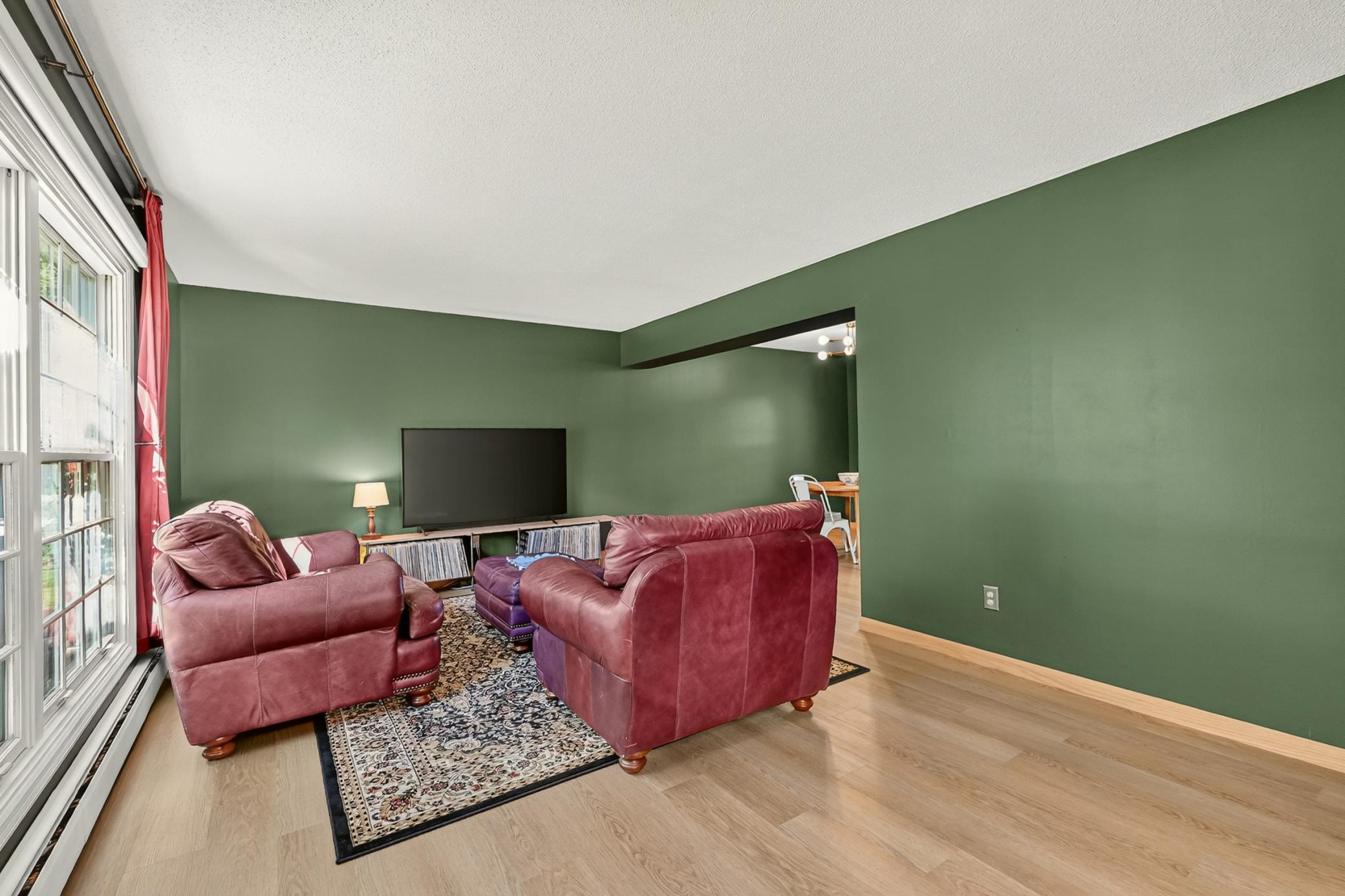 456 Valhalla Court Nw Property Photo 4