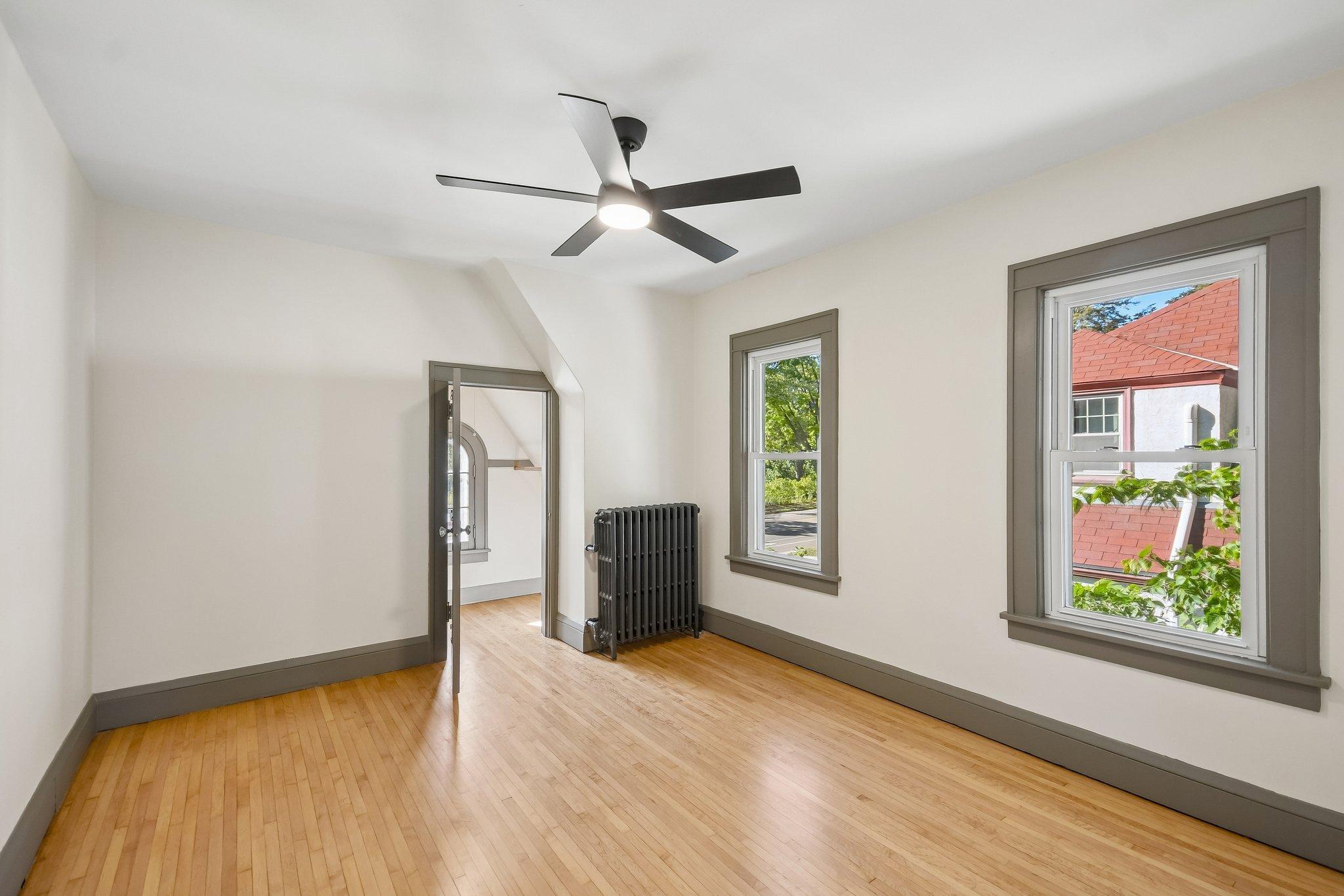 552 Fairview Avenue S Property Photo 23