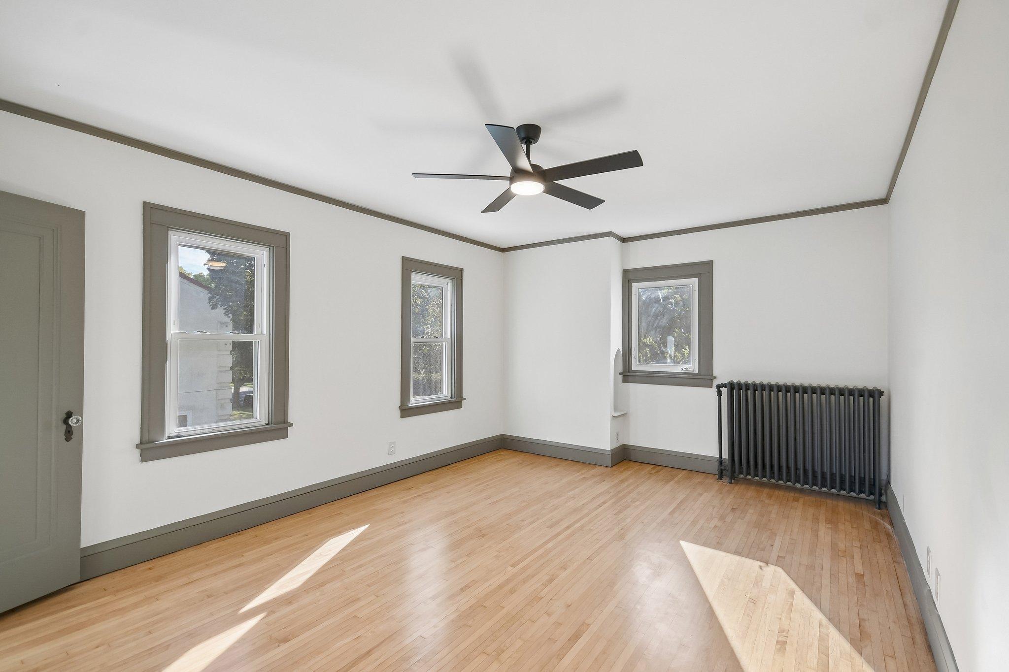 552 Fairview Avenue S Property Photo 26