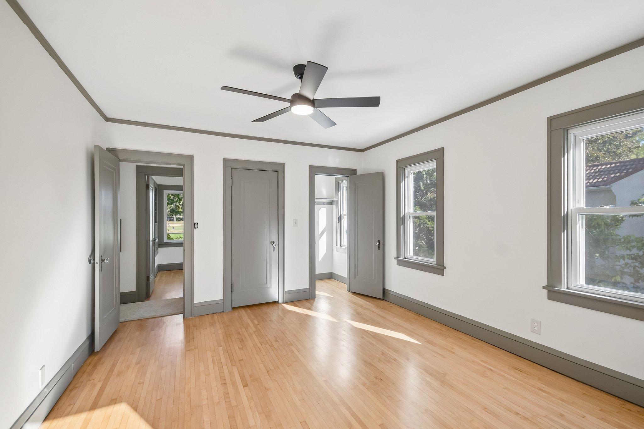 552 Fairview Avenue S Property Photo 27