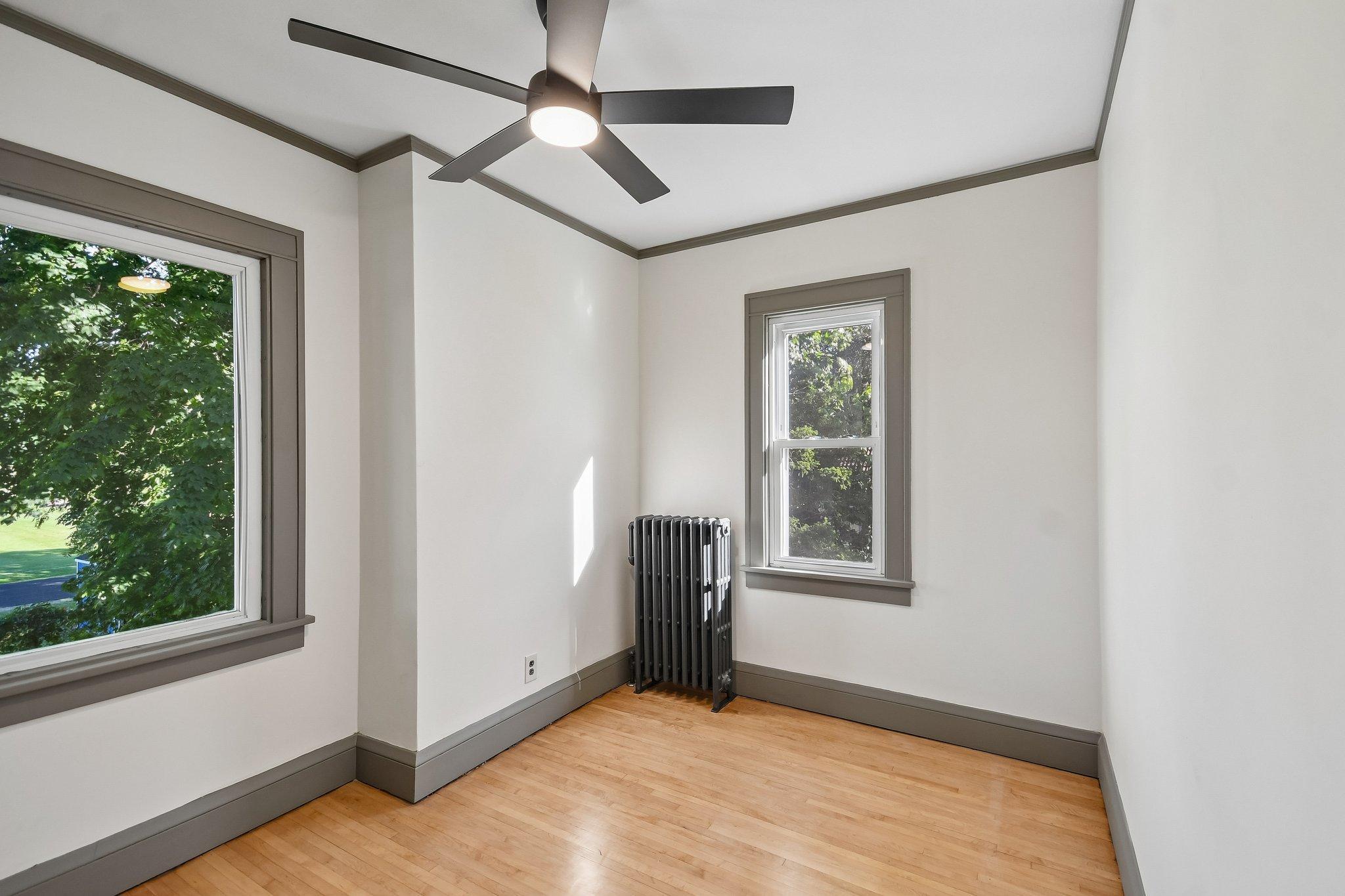 552 Fairview Avenue S Property Photo 29
