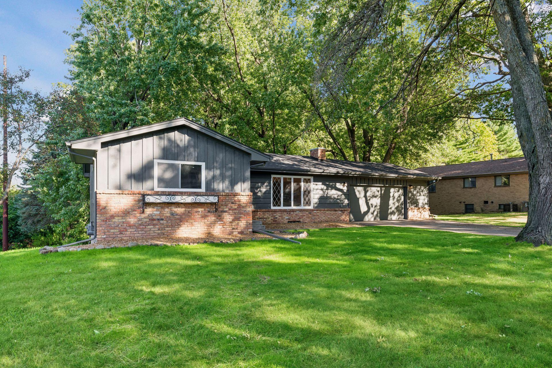 15001 Oakland Avenue S Property Photo 1