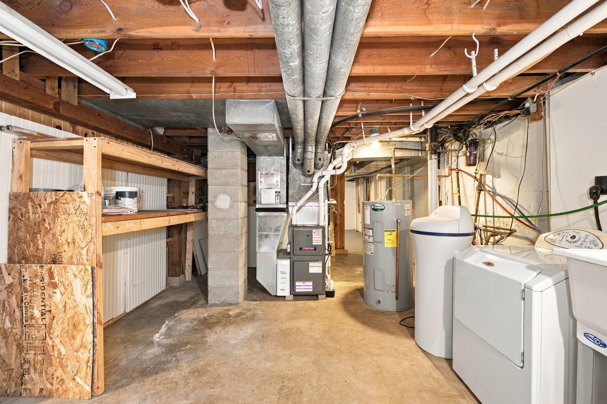 537 2nd St Court E Property Photo 20