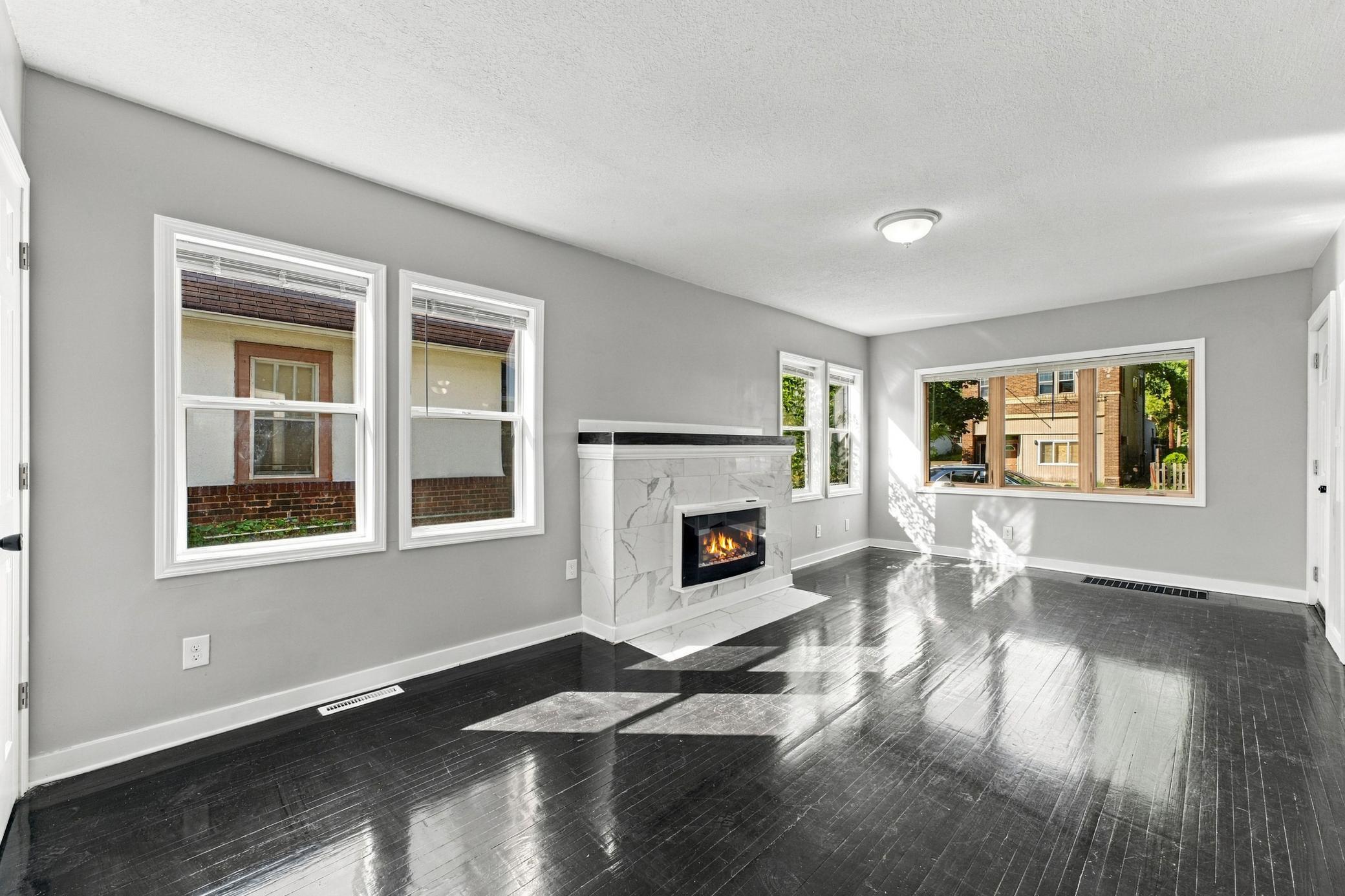 2810 Penn Avenue N Property Photo 7