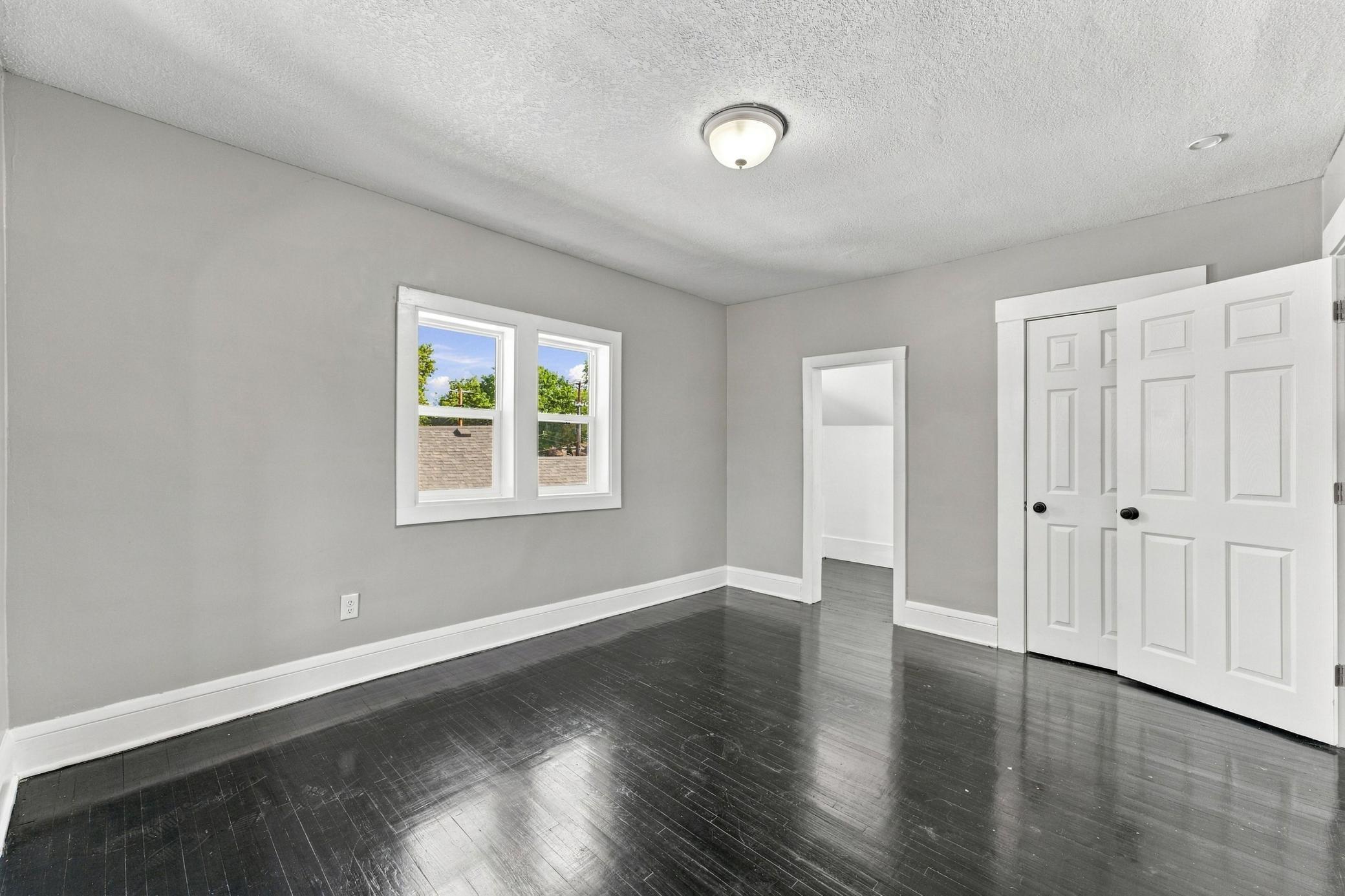 2810 Penn Avenue N Property Photo 20