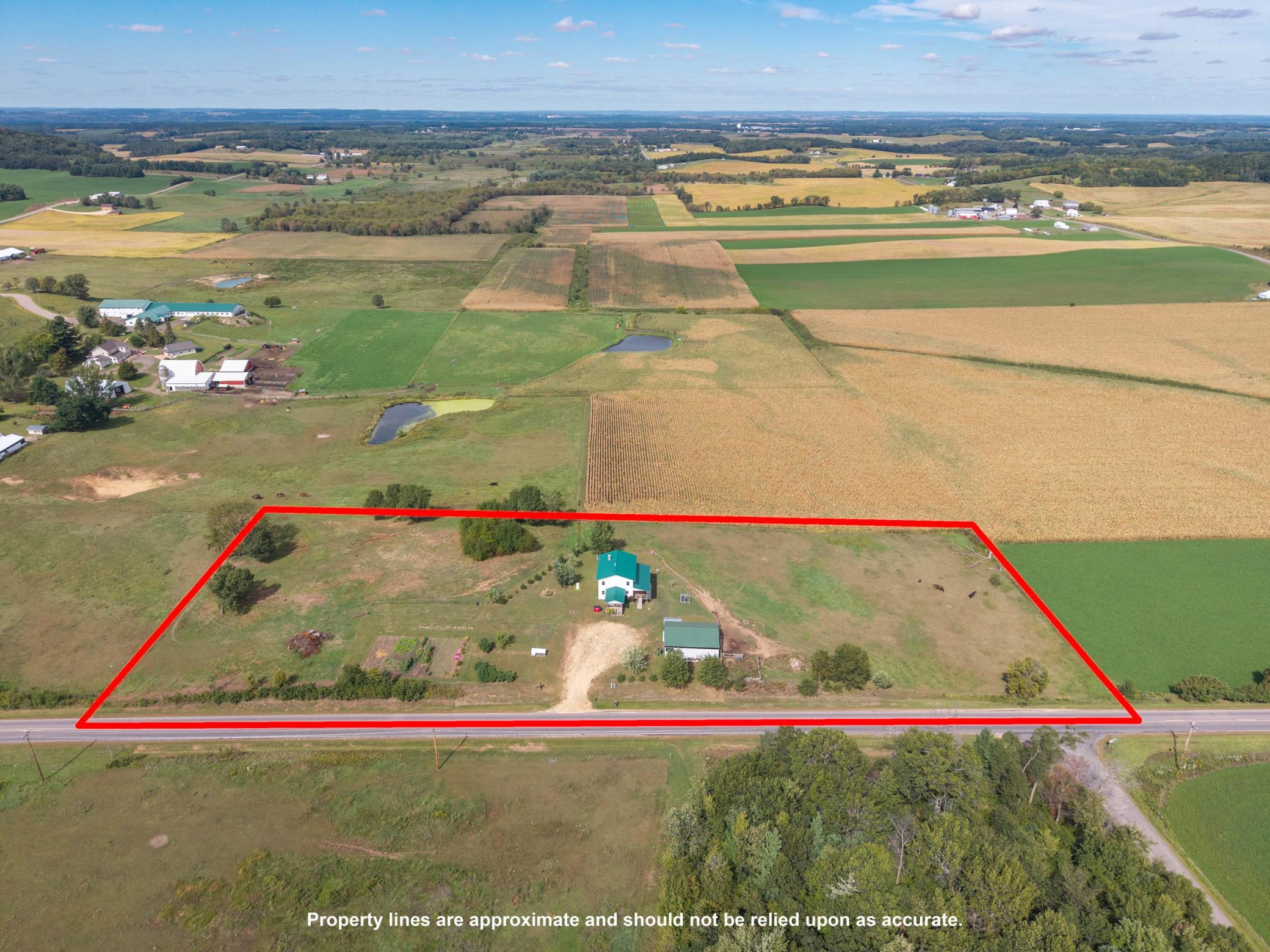 W2550 County Road R Property Photo 2