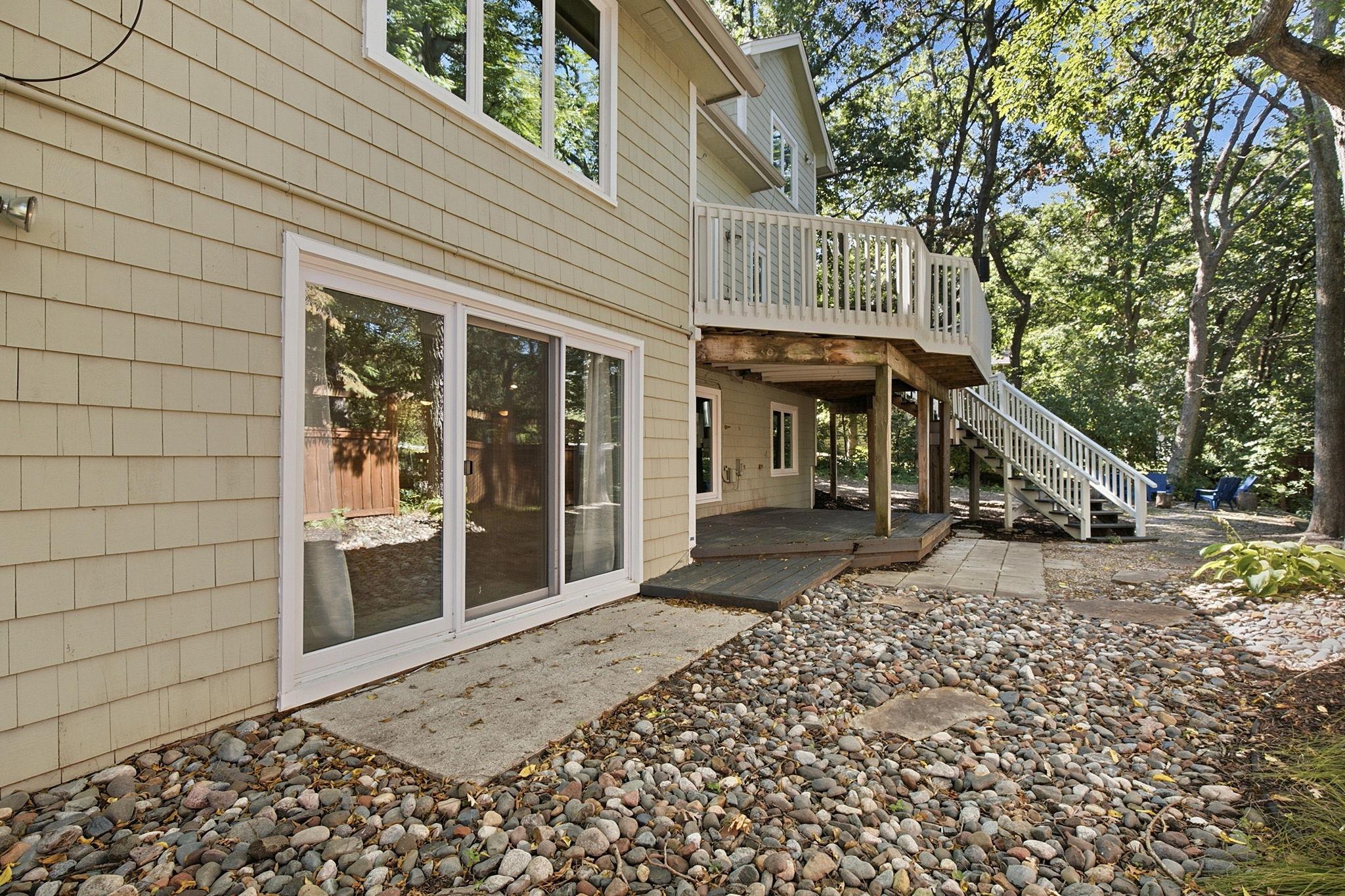12827 Dover Court Property Photo 14