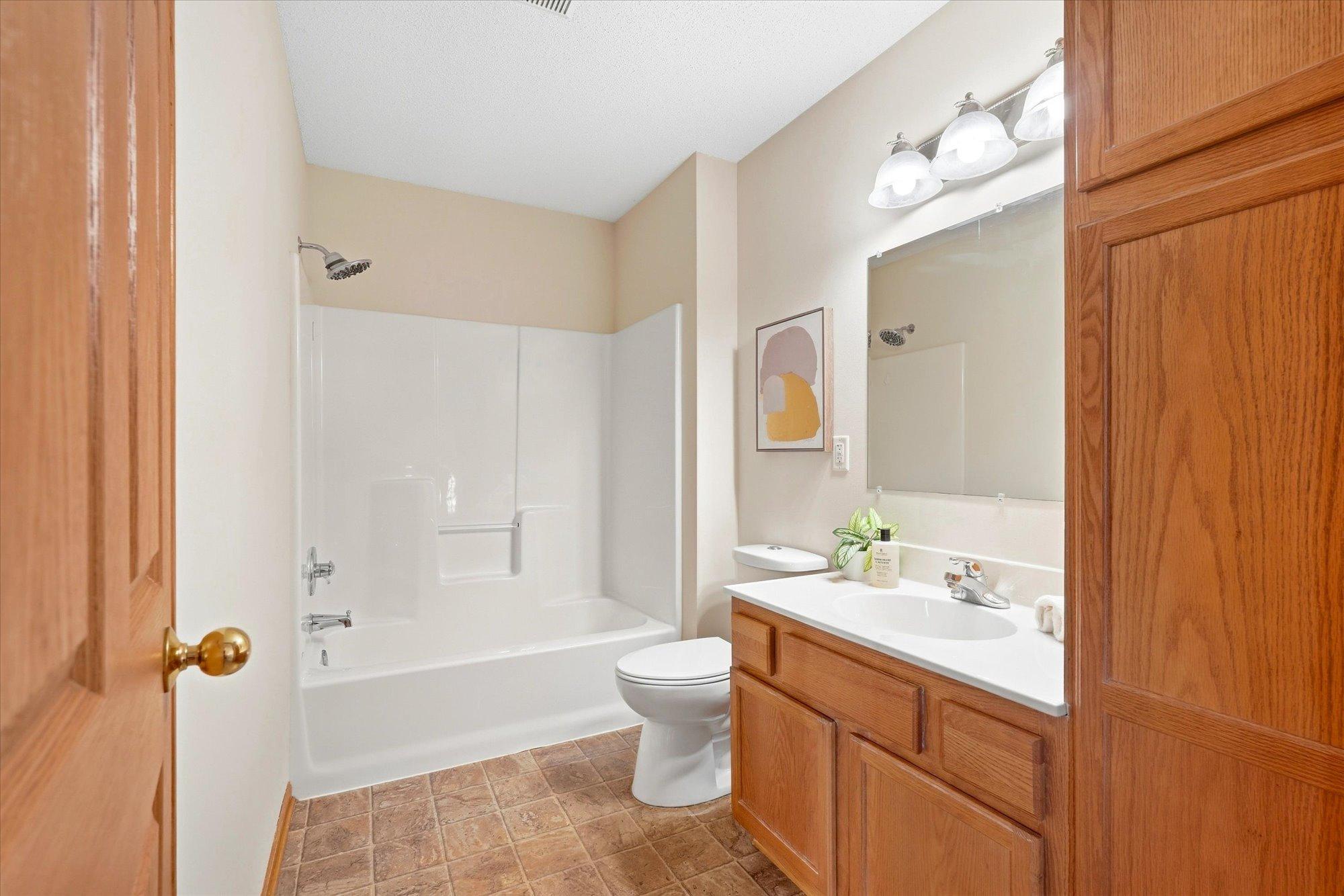 1728 Redhead Avenue Property Photo 14