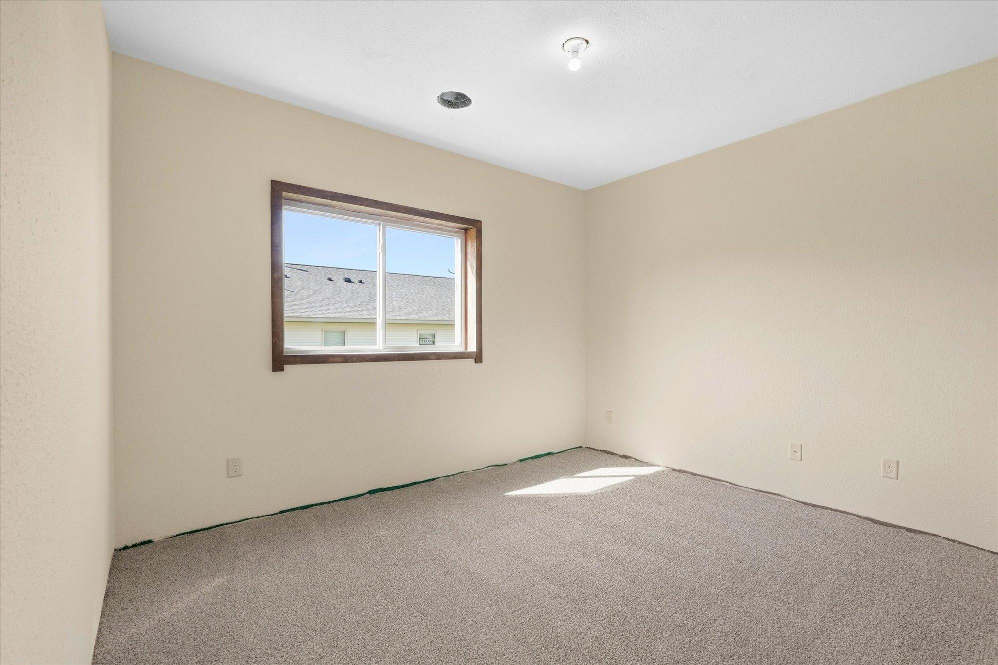1728 Redhead Avenue Property Photo 18