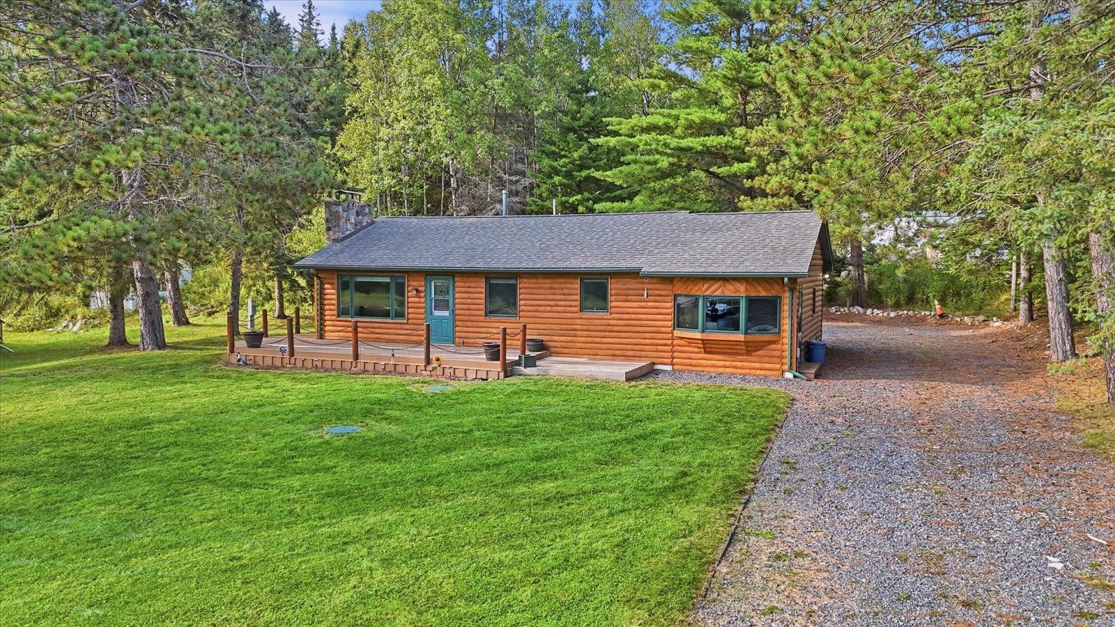 10255 Ash River Trail Property Photo 2