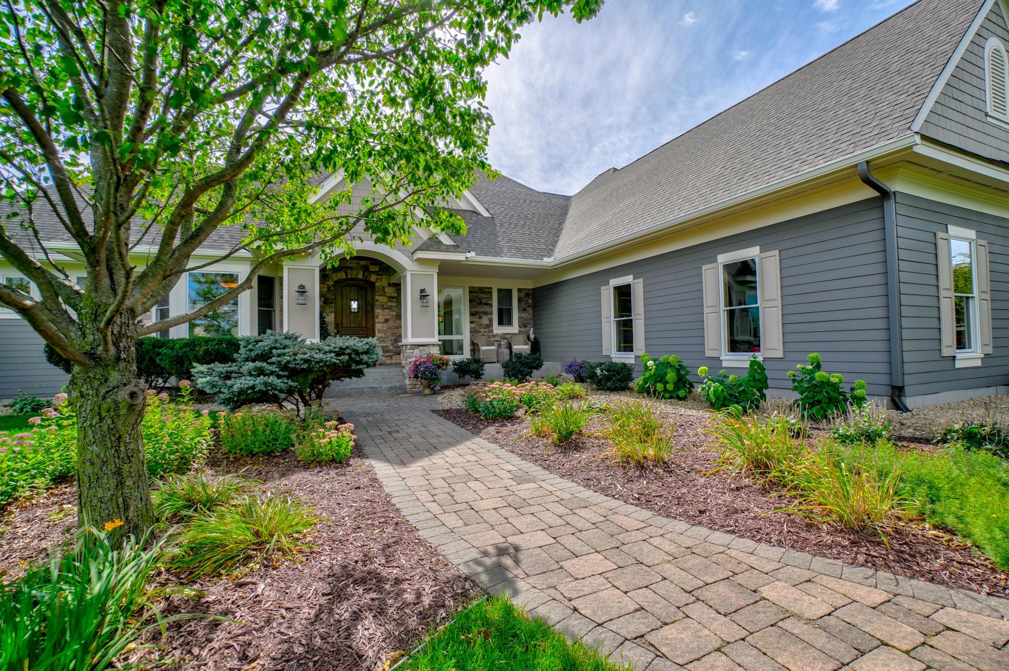 2928 Jonquil Trail N Property Photo 4