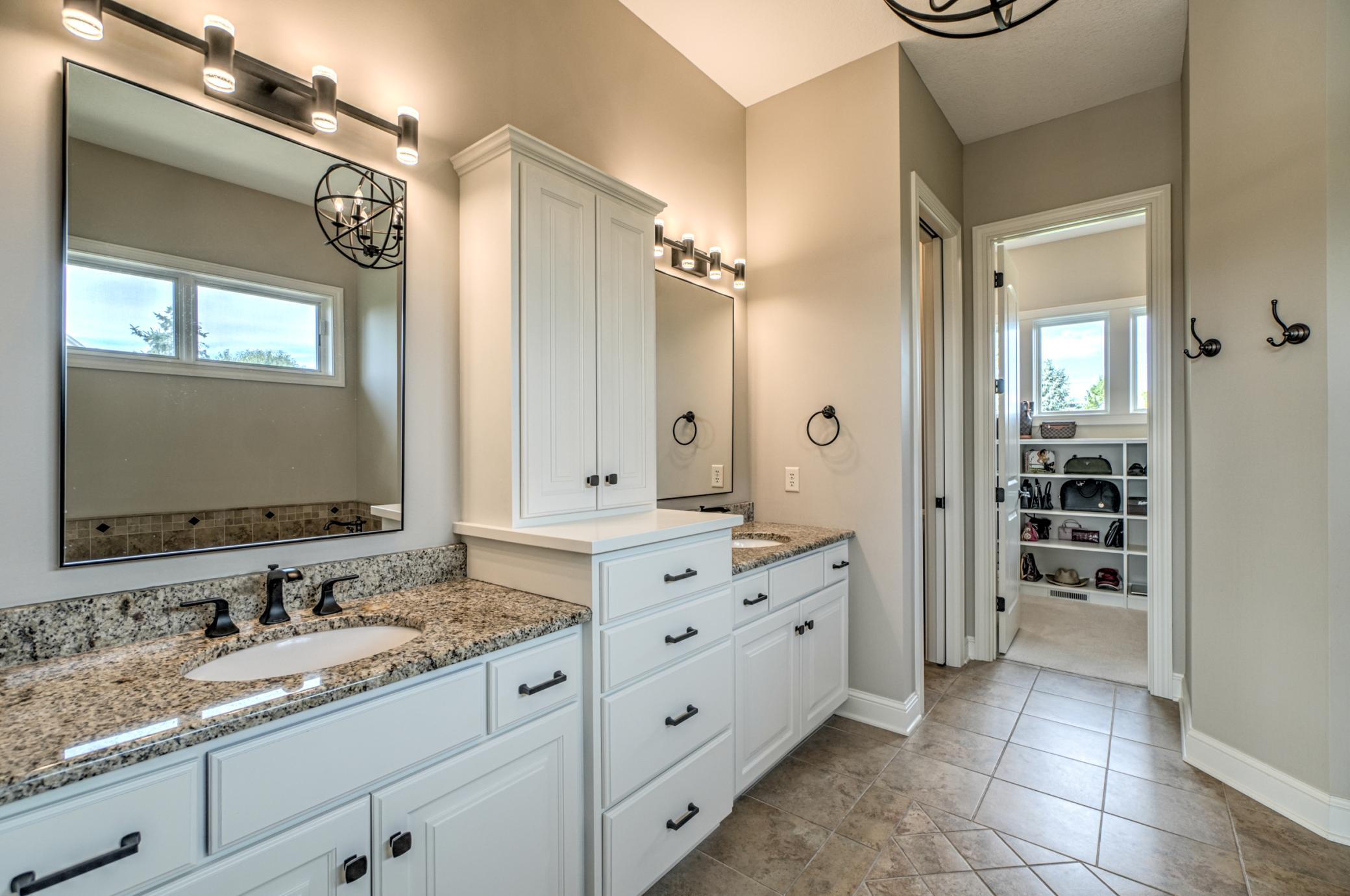 2928 Jonquil Trail N Property Photo 40