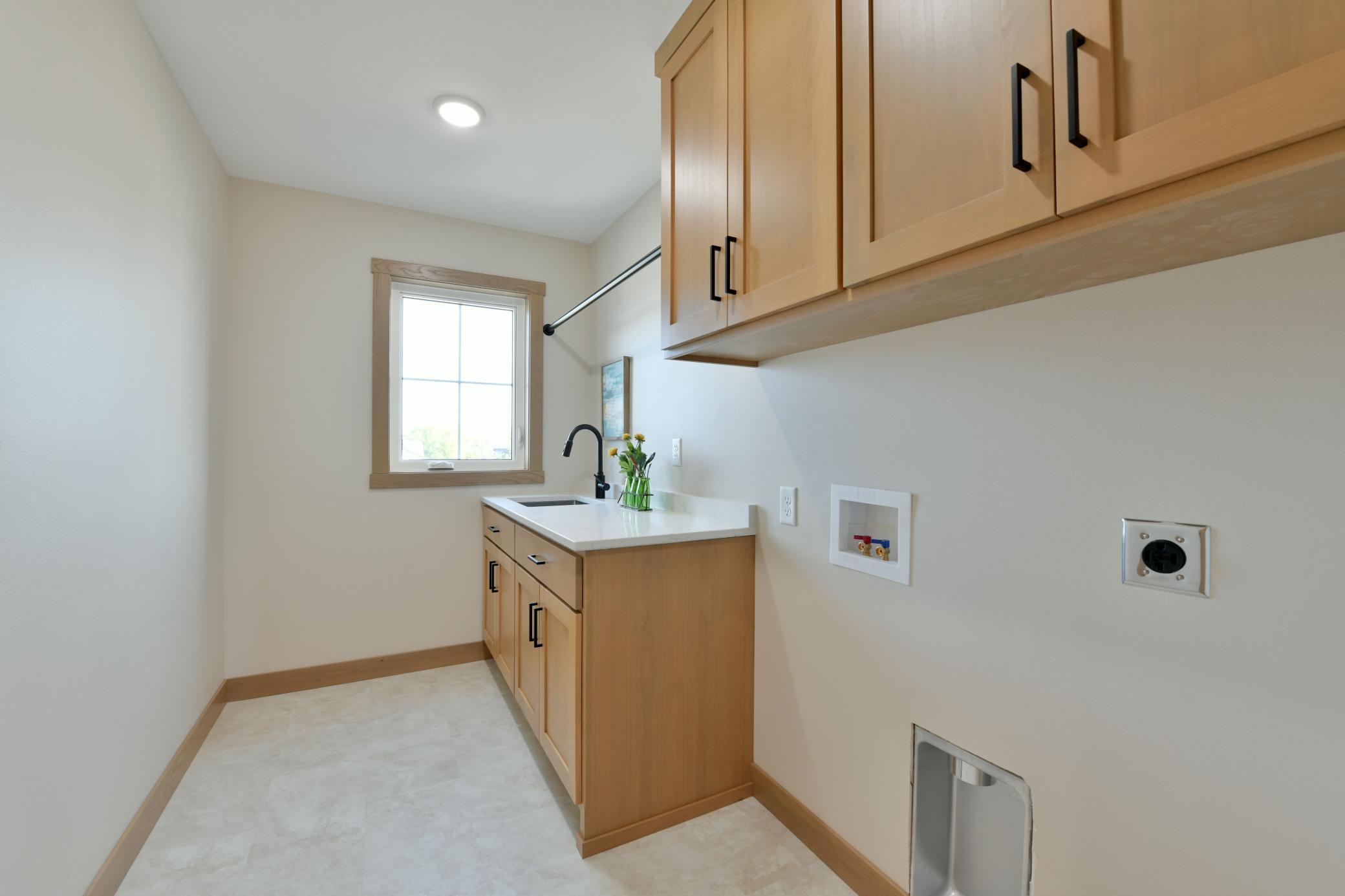 3154 Archer Place S Property Photo 24