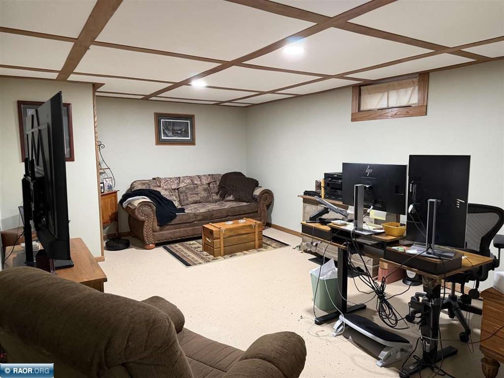 511 Indiana Avenue W Property Photo 33