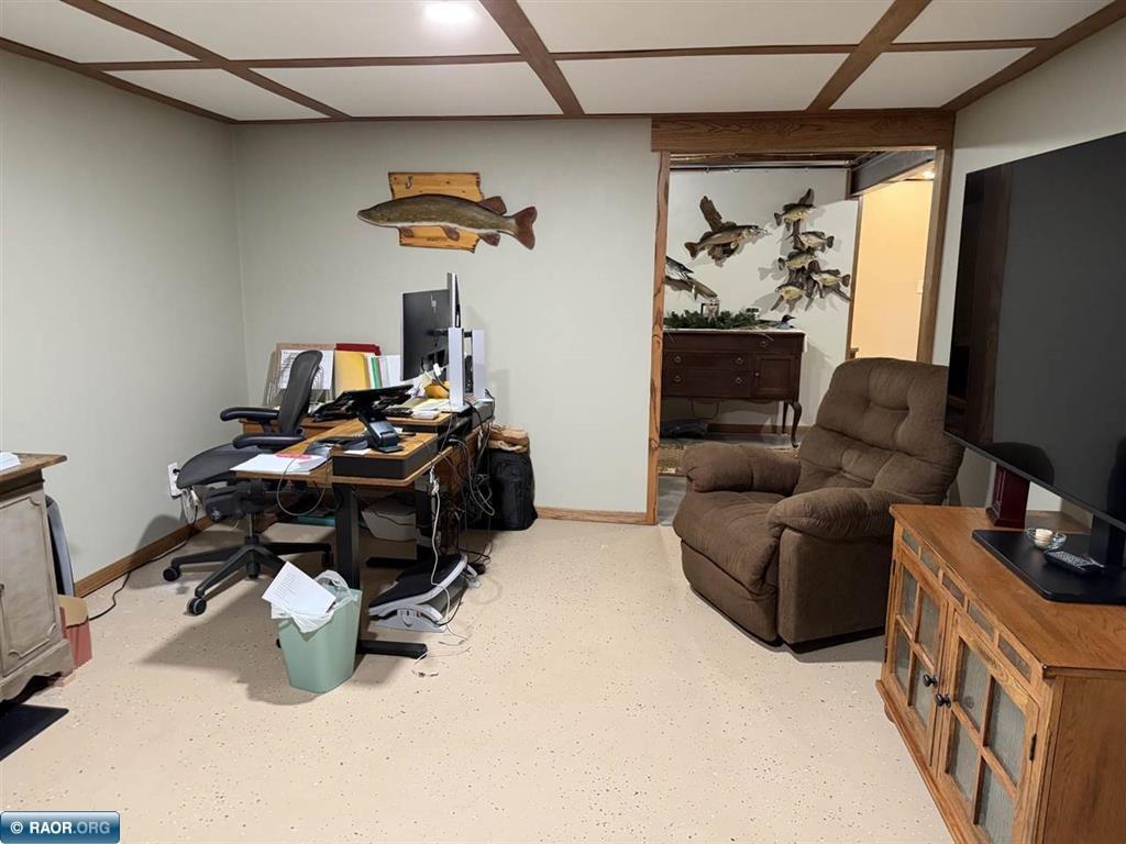 511 Indiana Avenue W Property Photo 34