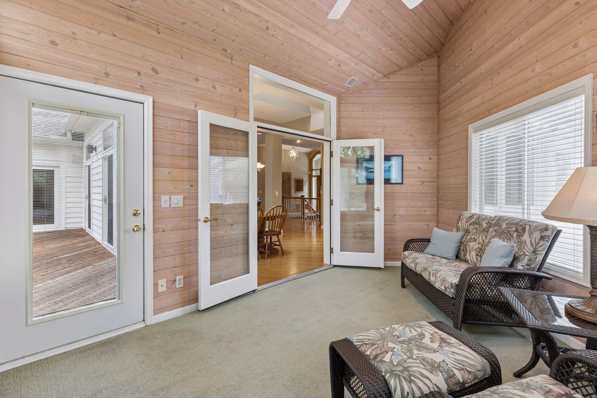 7524 Auto Club Circle Property Photo 12