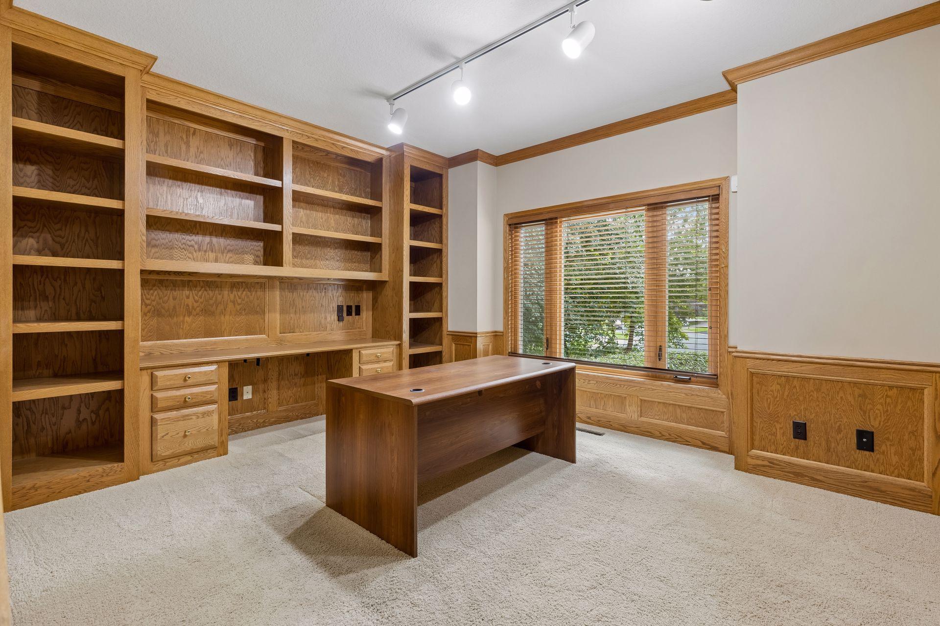 7524 Auto Club Circle Property Photo 20