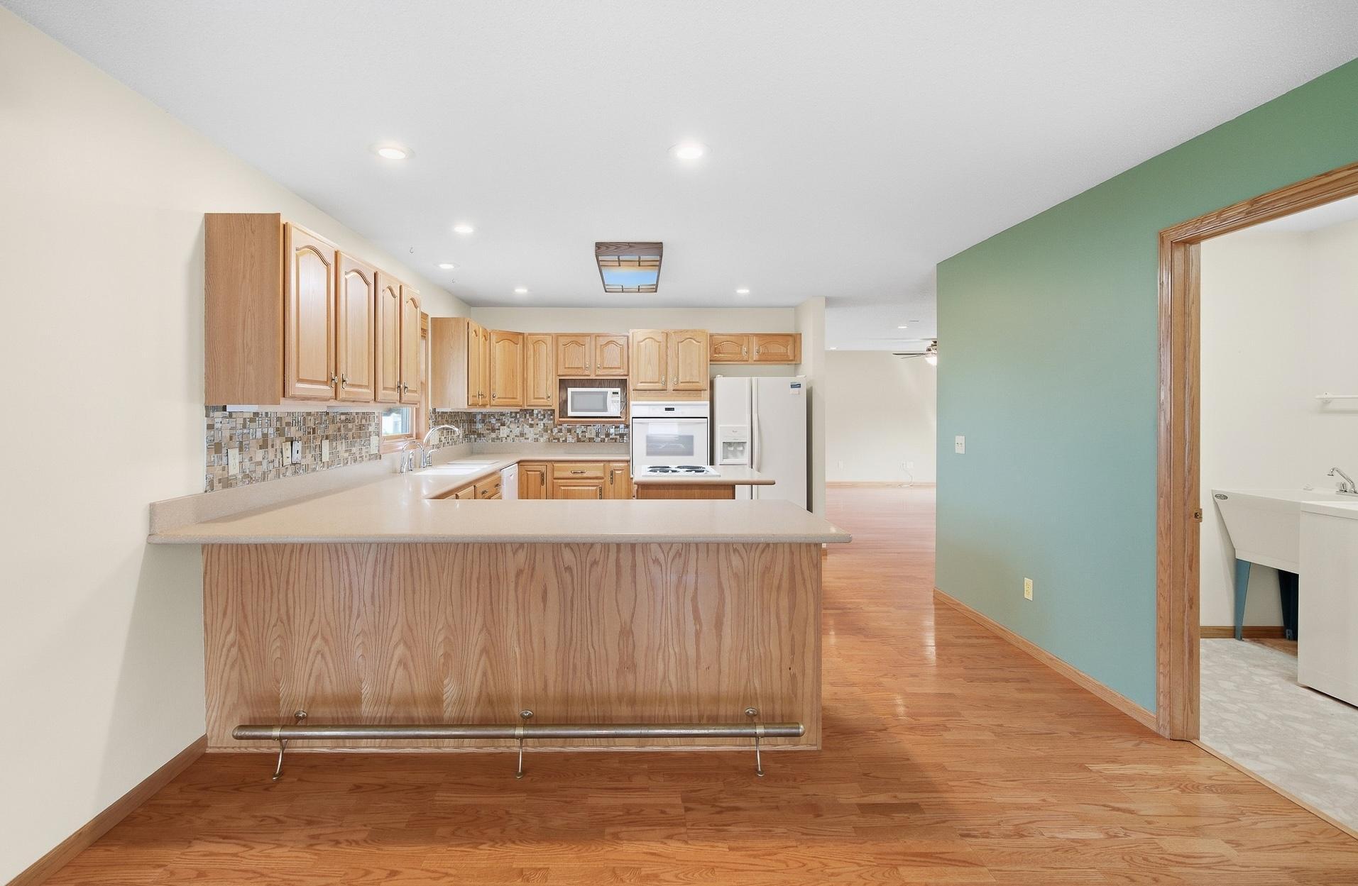 474 10th Avenue Sw Property Photo 5